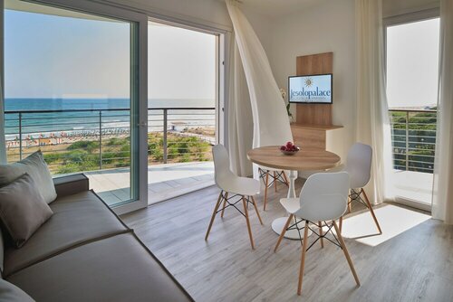 Эксклюзивный люкс, вид на море, с выходом к морю в Jesolopalace Hotel & Aparthotel