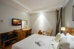 Номер «Делюкс», вид на город в Silverland Yen Hotel