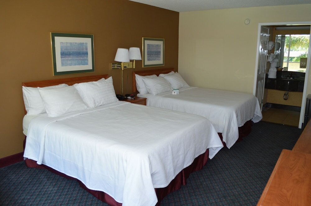 Deluxe Room, 2 Queen Beds, Non Smoking