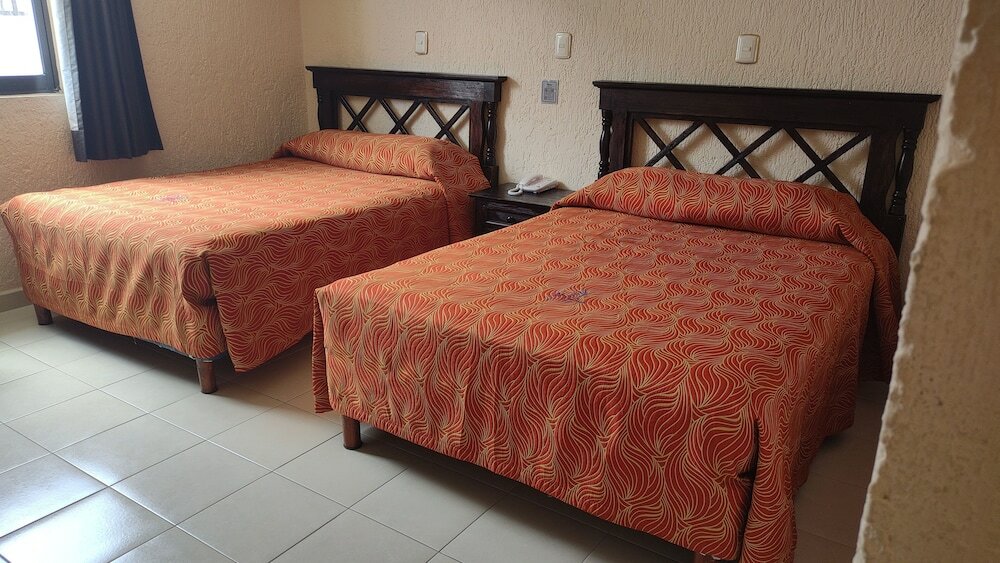Standard Room, 2 Double Beds