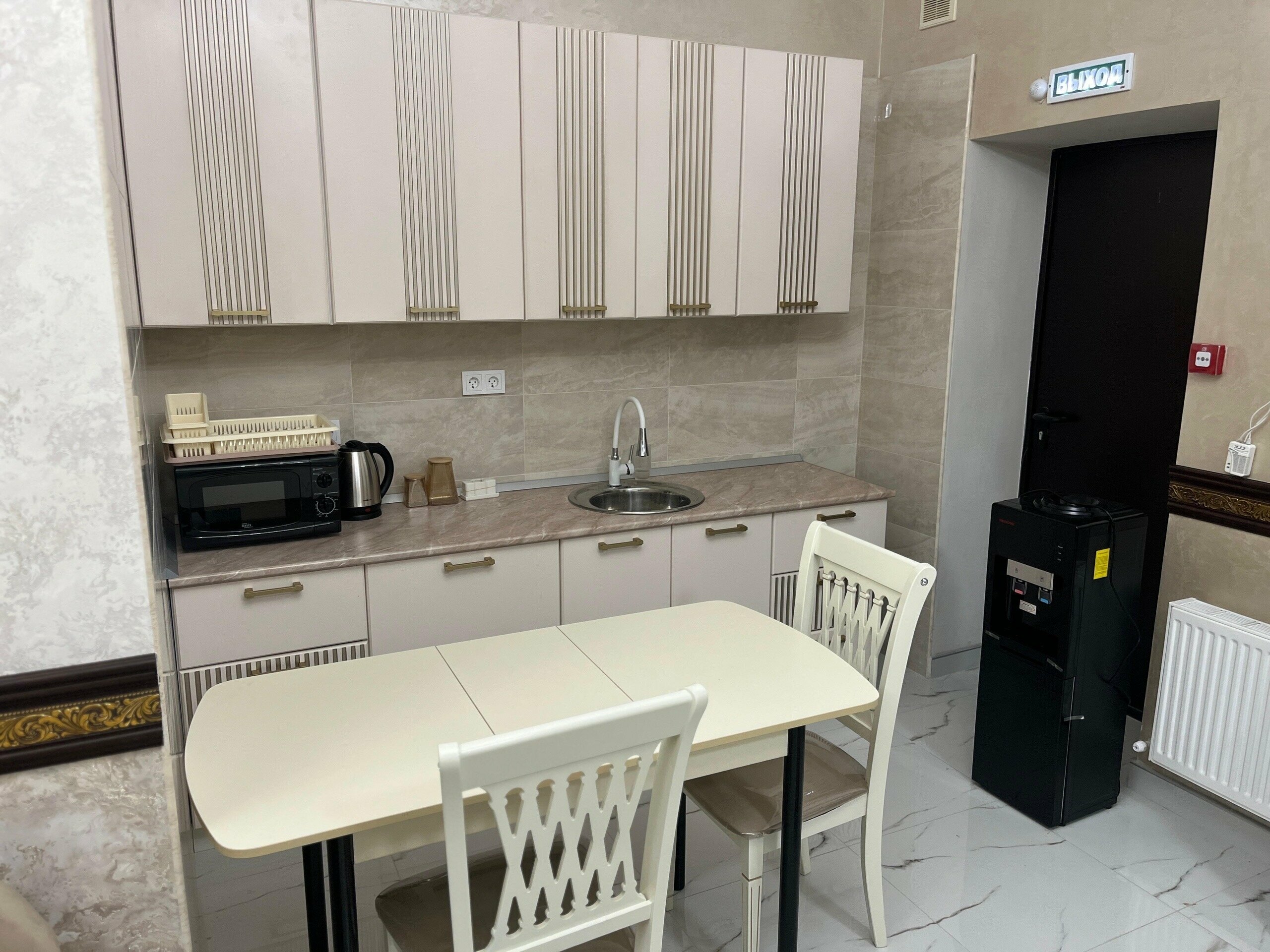 Трехместный номер Делюкс