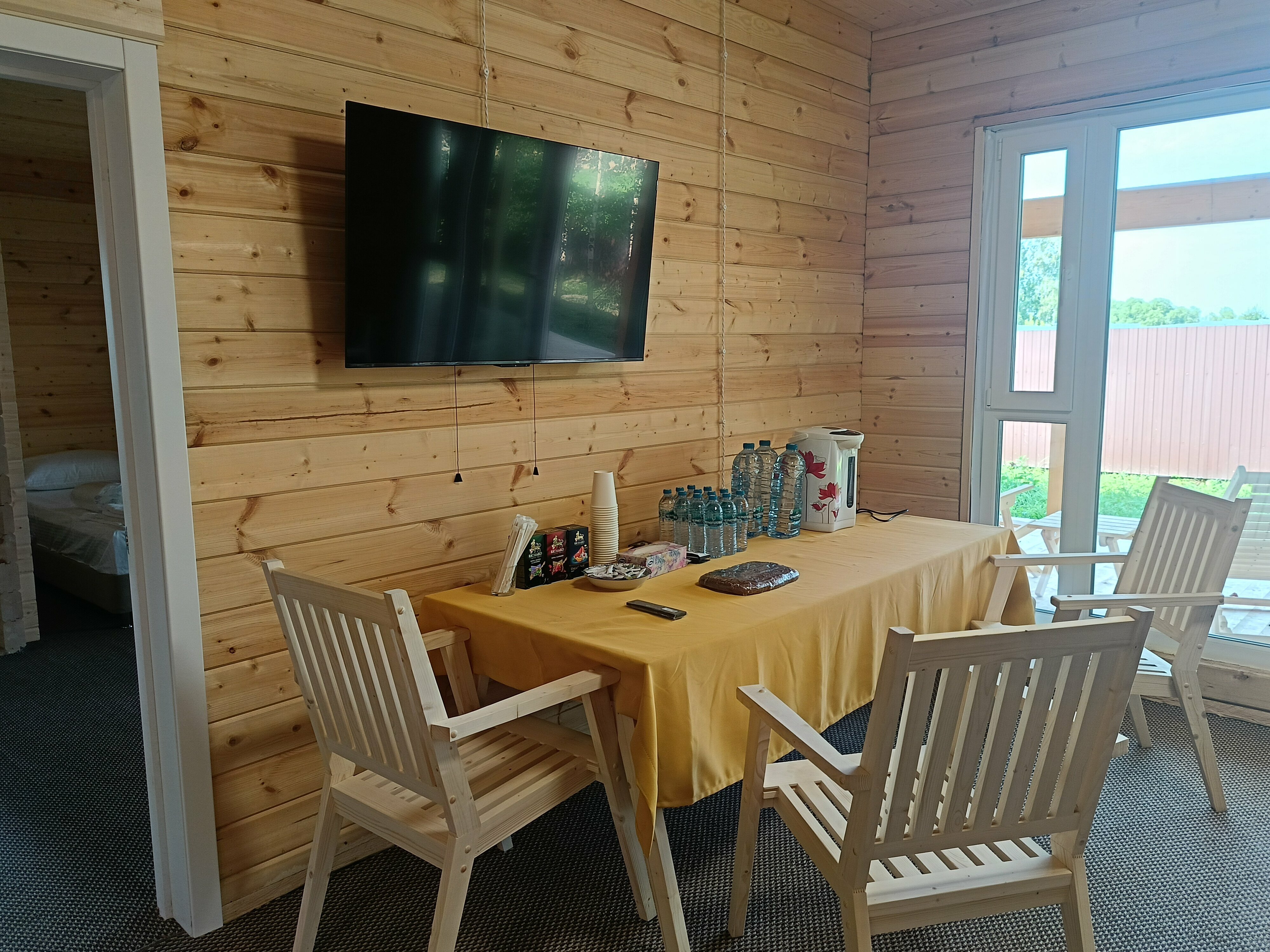 Двухместный номер с 1 кроватью или 2 отдельными кроватями и собственной ванной комнатой