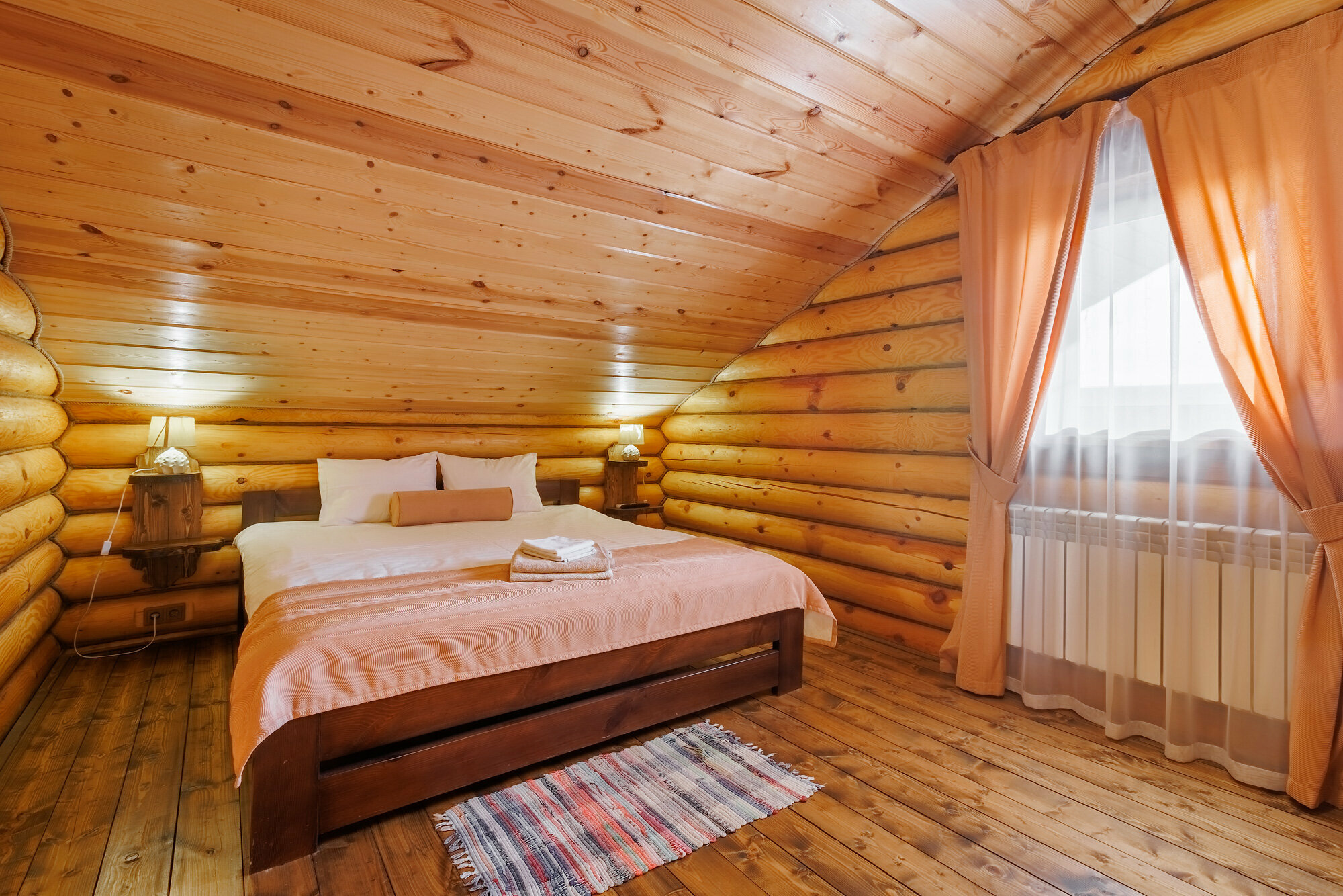 Дом с 6 спальнями