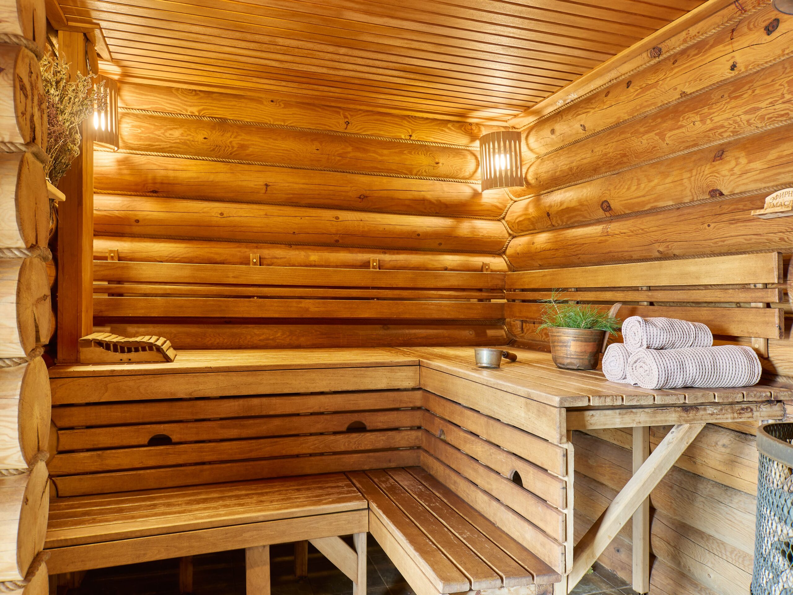 Дом с баней у озера