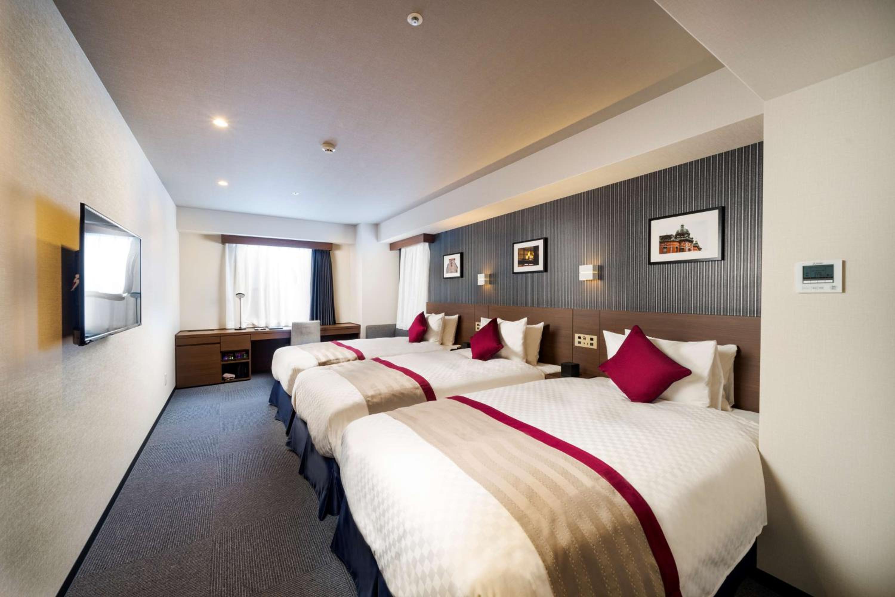 Triple Room with Three Single Beds