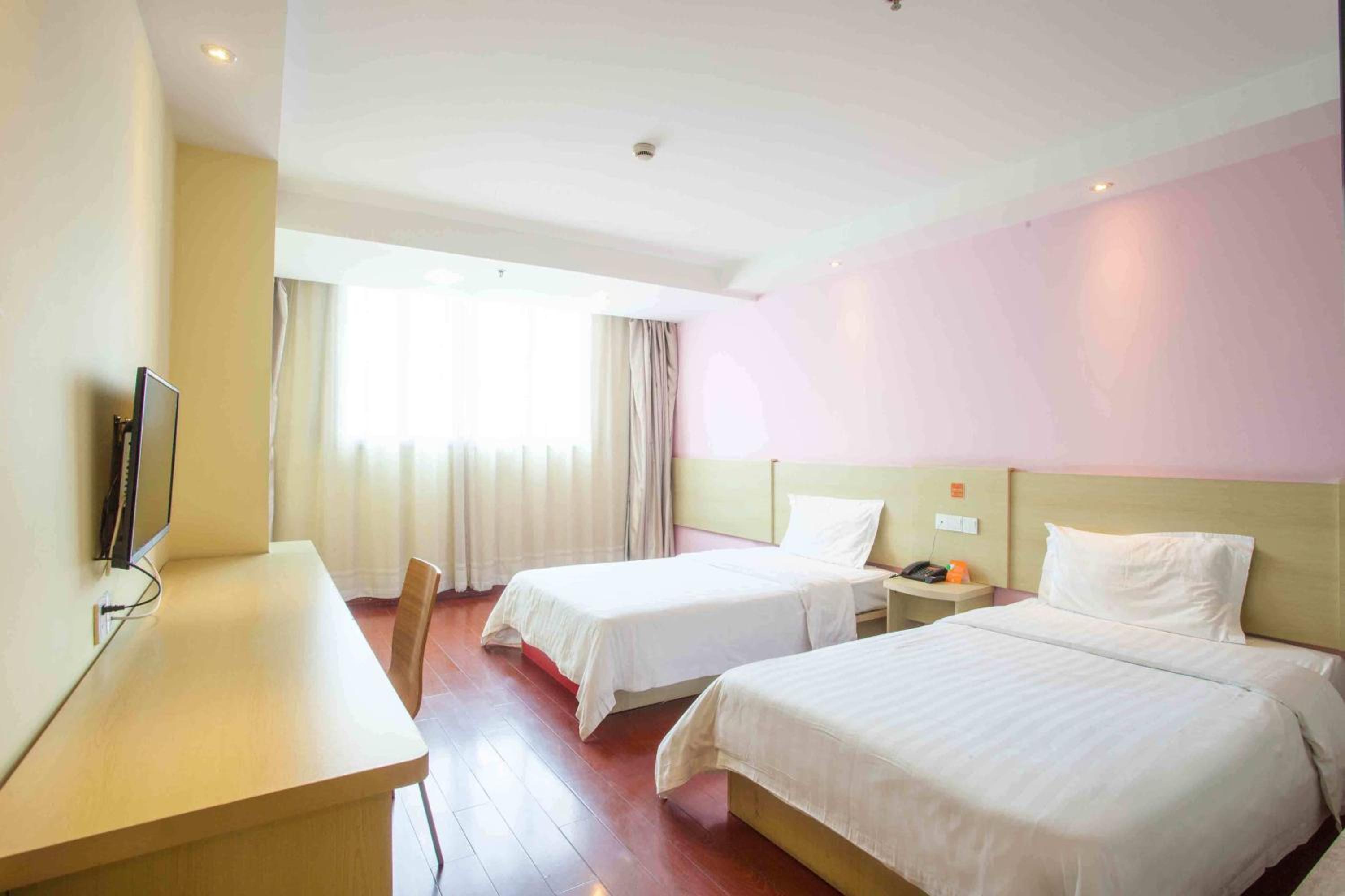 Mainland Chinese Citizens - Standard Twin Room