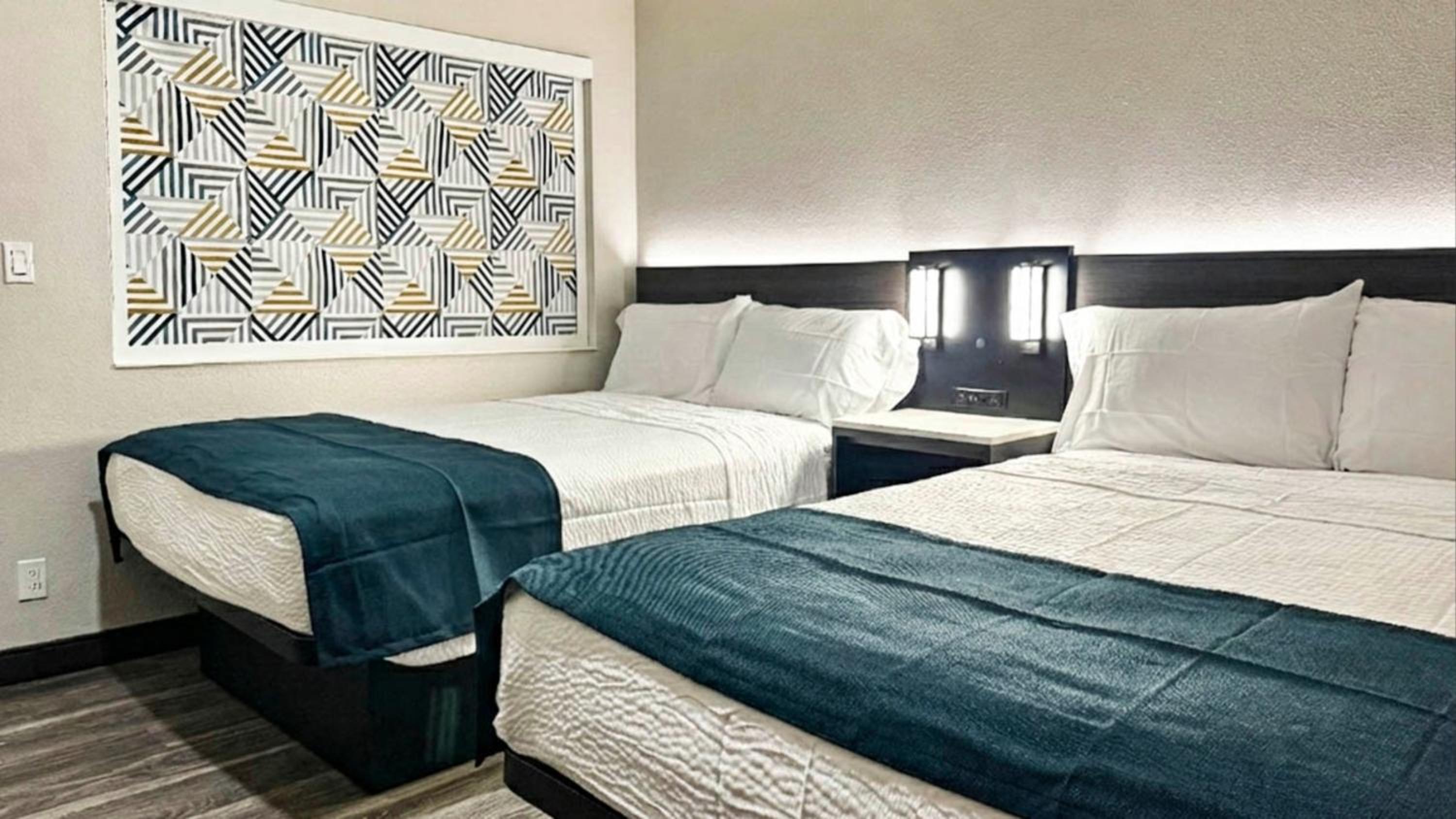 Deluxe Quadruple Room