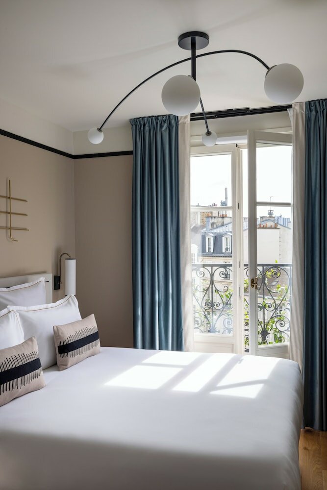 Classic Double Room, Balcony, City View