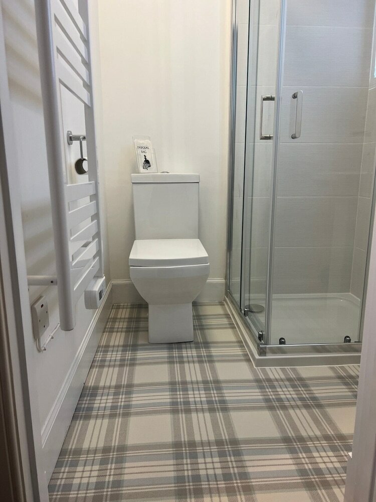Double Room (Room 3 Small Double)