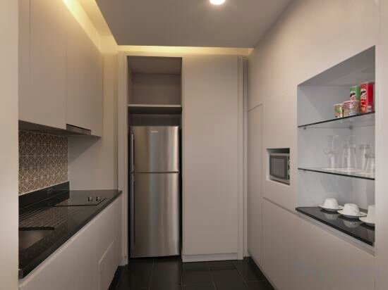 Deluxe Mai Khao Suite