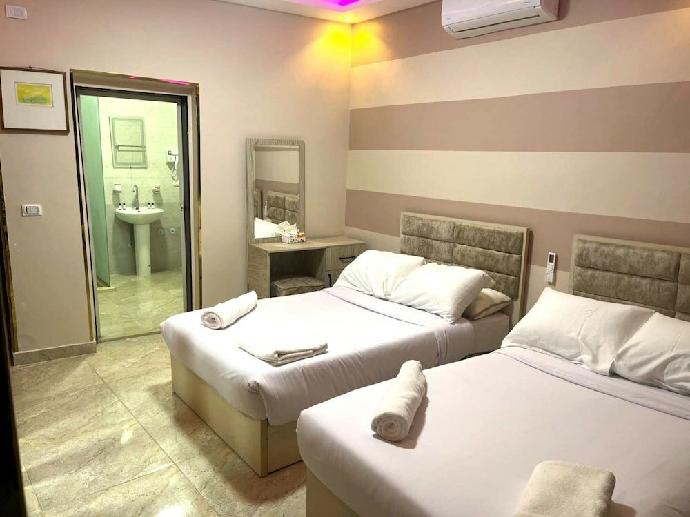 Deluxe Twin Room, Pool View