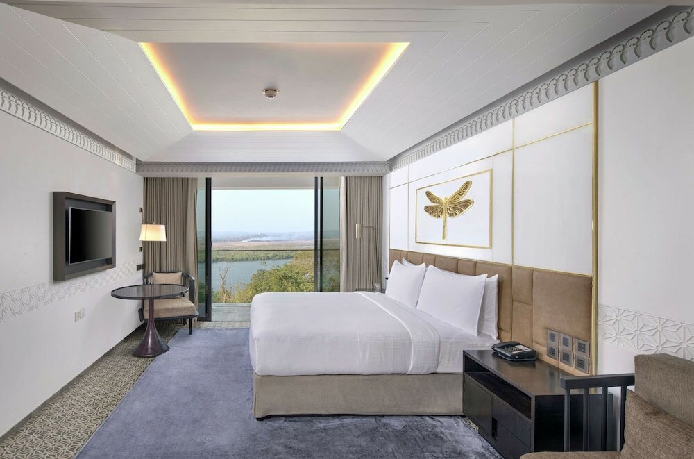 Presidential Suite, River View