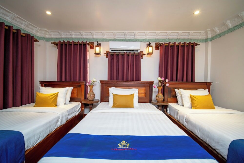 Superior Triple Room