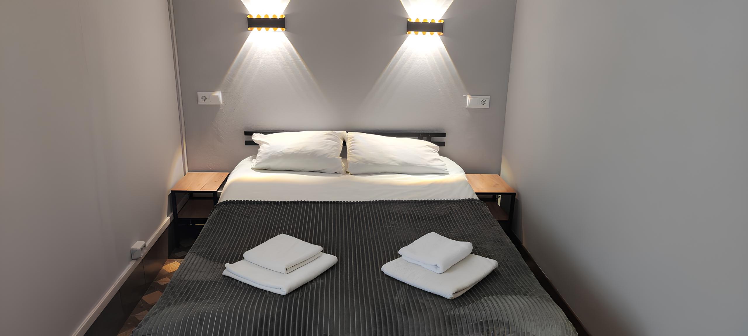 Дом с двумя спальнями сауной и кухней