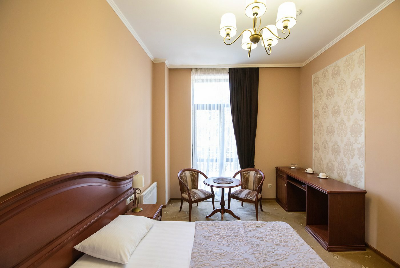 Улучшенный двухместный номер с 1 кроватью