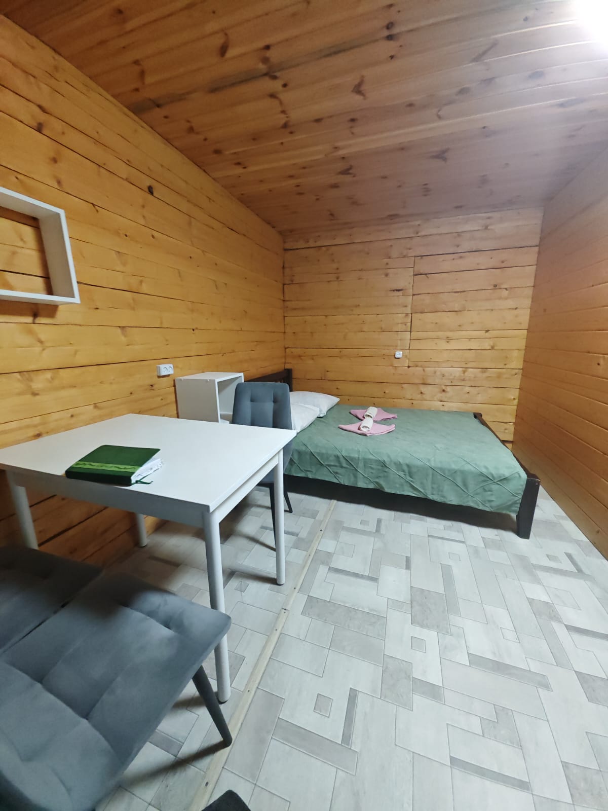 Четырехместный номер с видом на горы