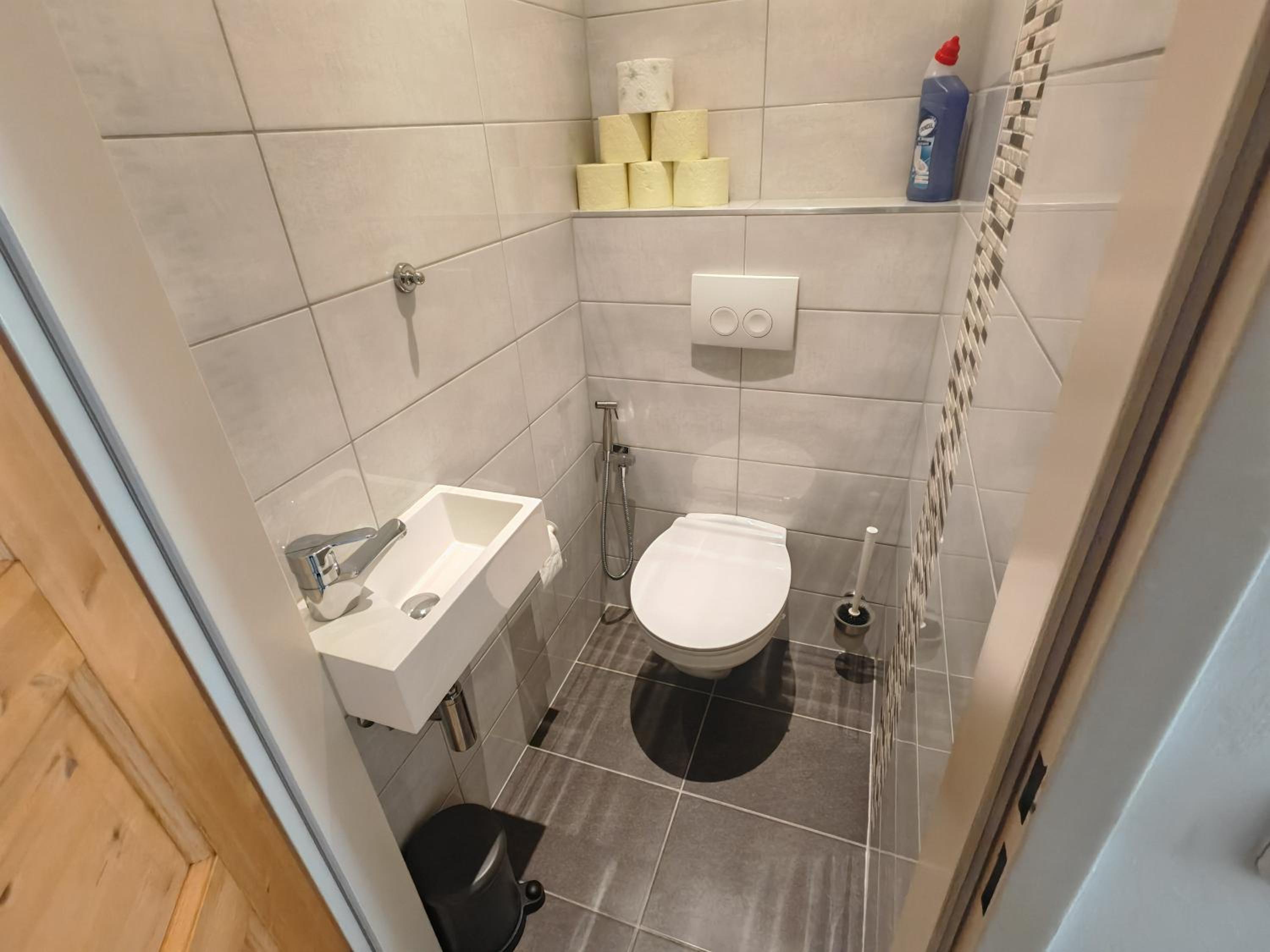 Double or Twin Room with Private Bathroom