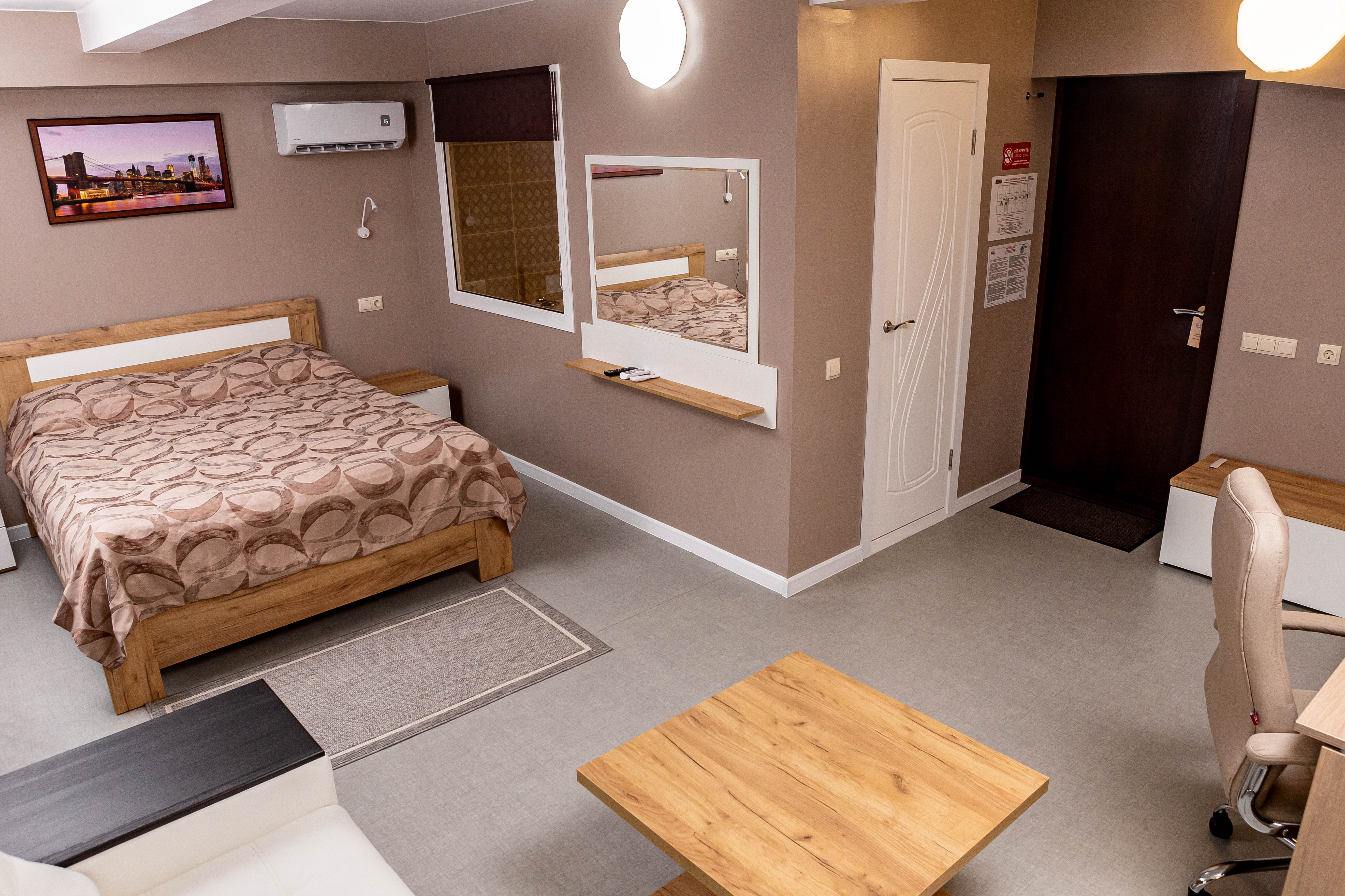 Улучшенный четырехместный номер