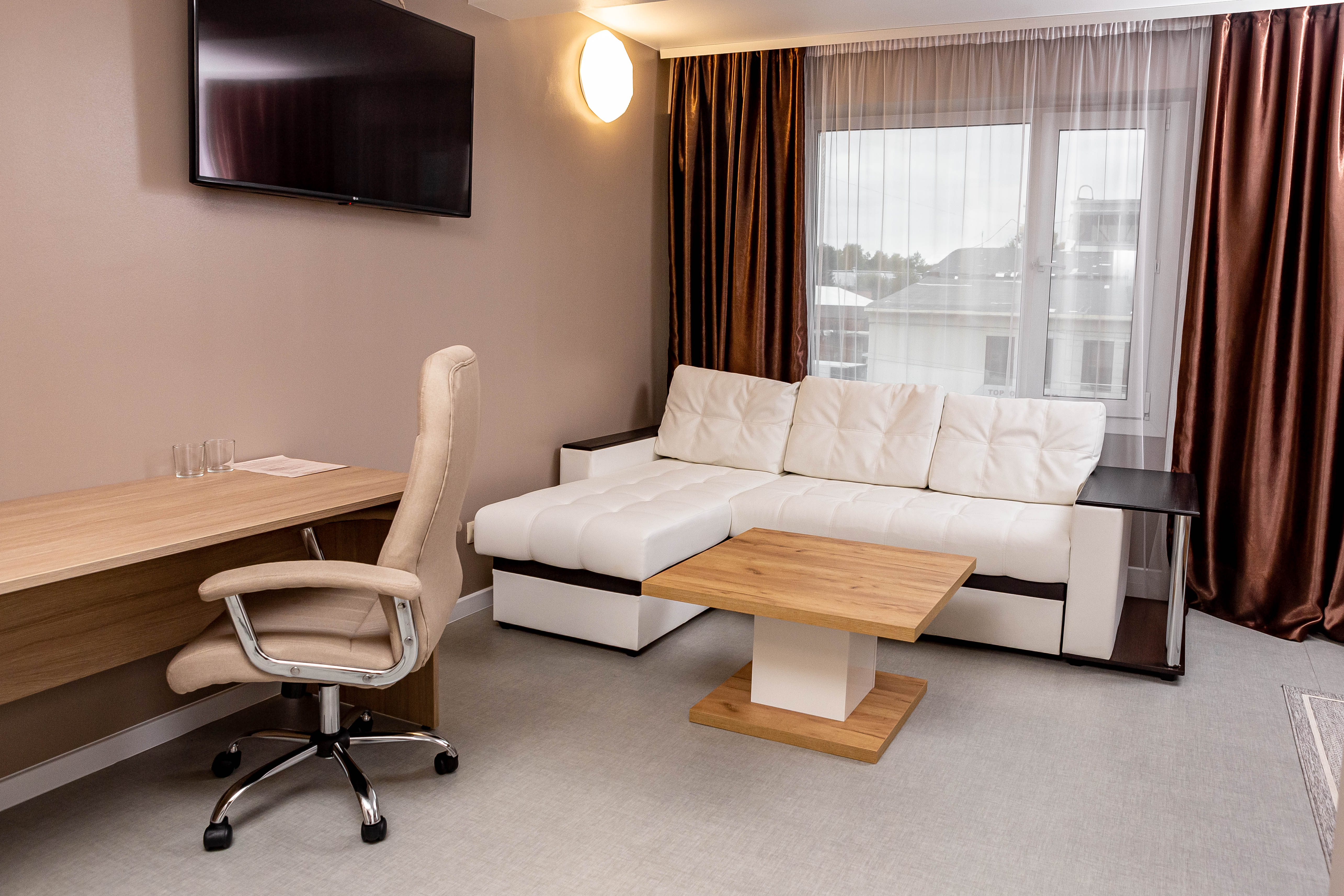 Улучшенный четырехместный номер