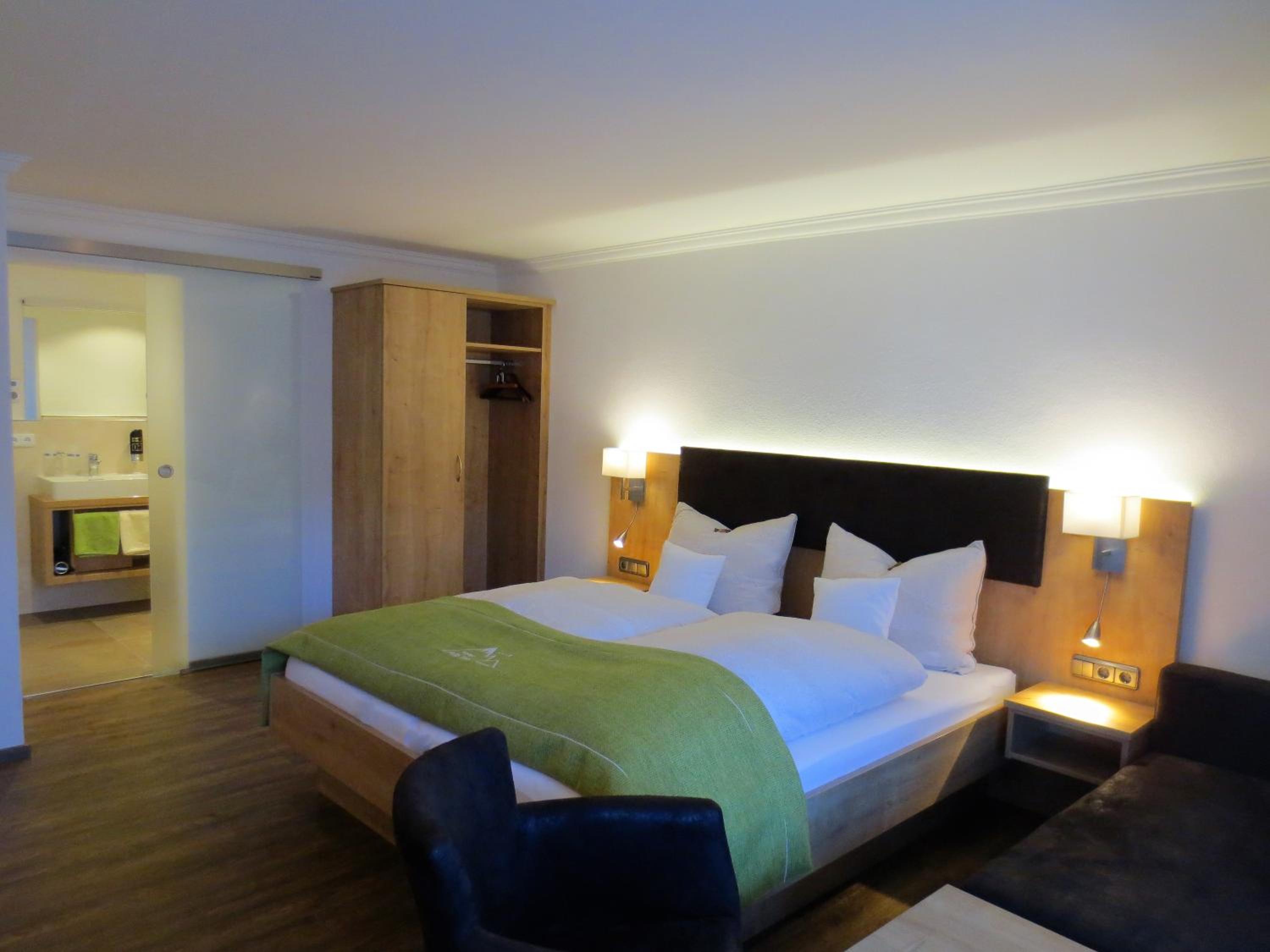 Double Room with Balcony or Terrace