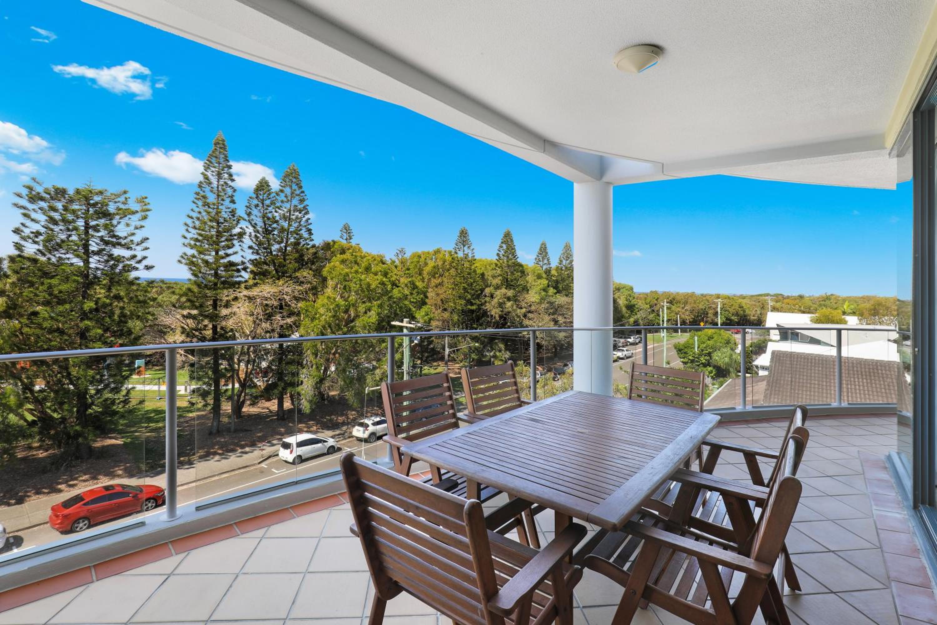 Three-Bedroom Apartment with Ocean View
