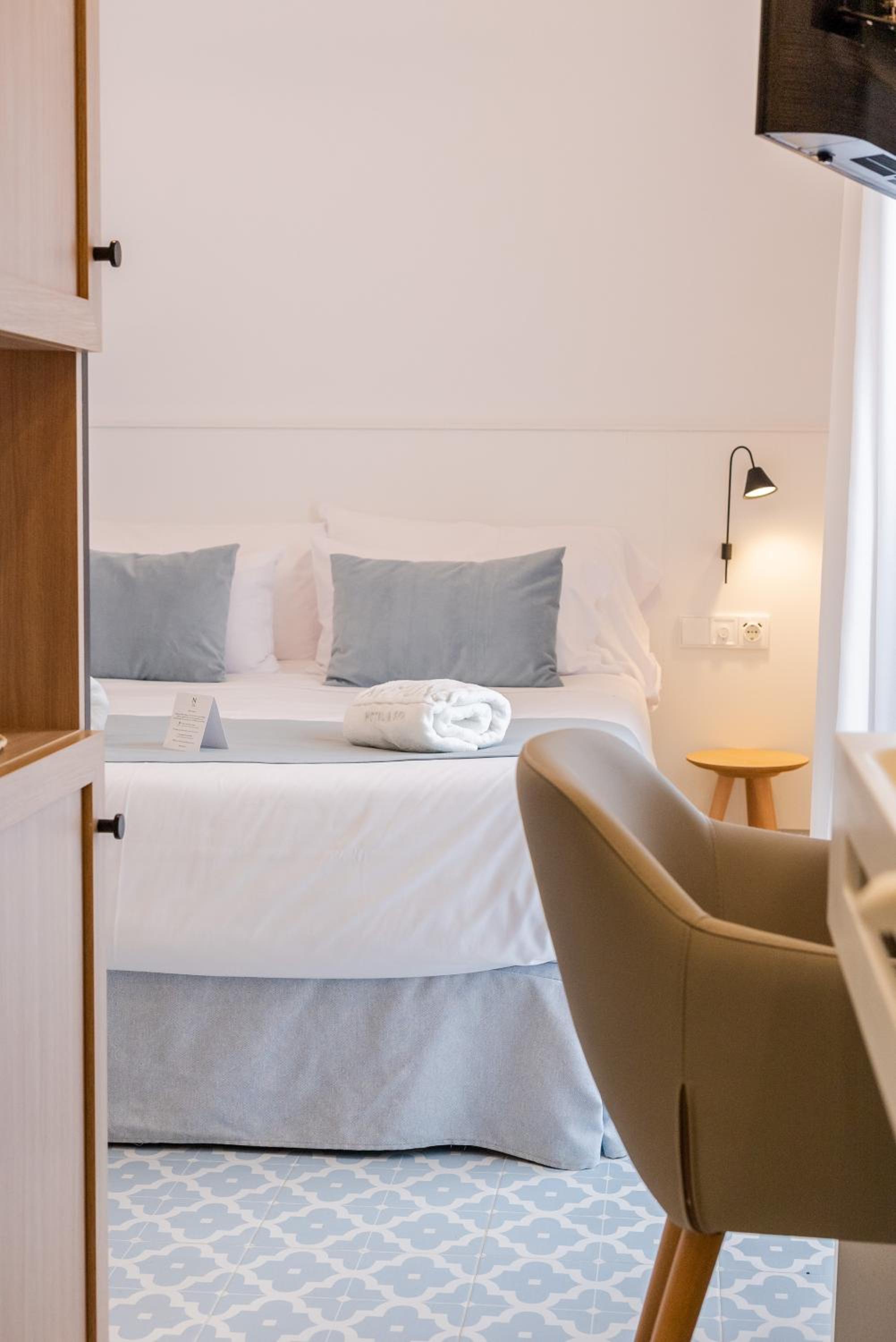 Comfort Single Room