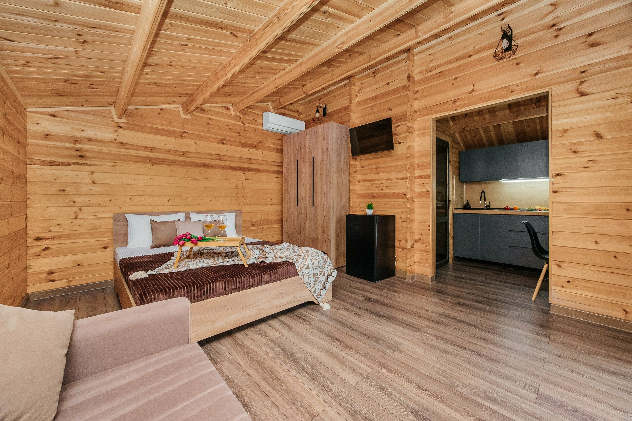 Коттедж Делюкс