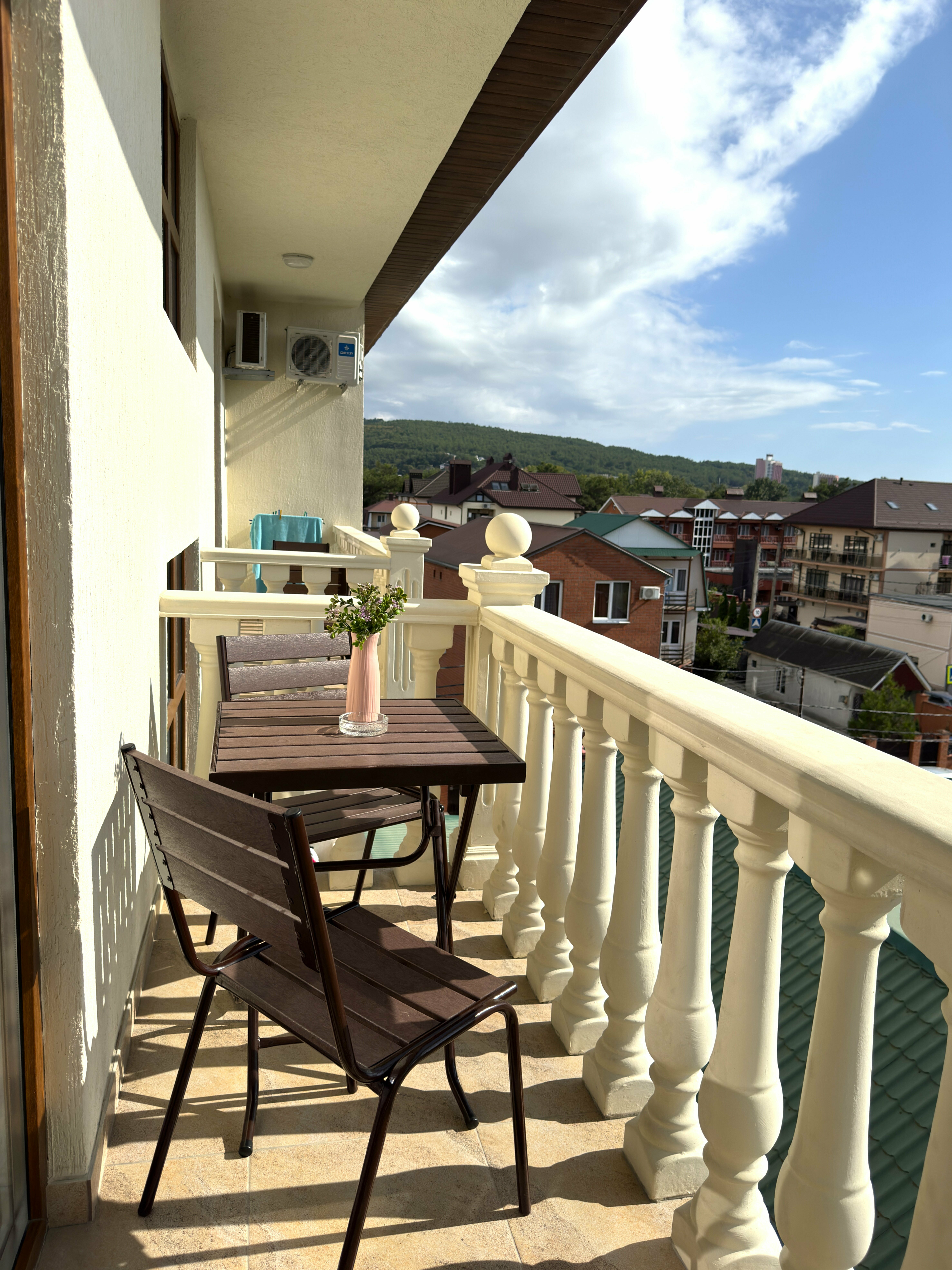 FAMILY (КОРПУС АДОНИС) с балконом