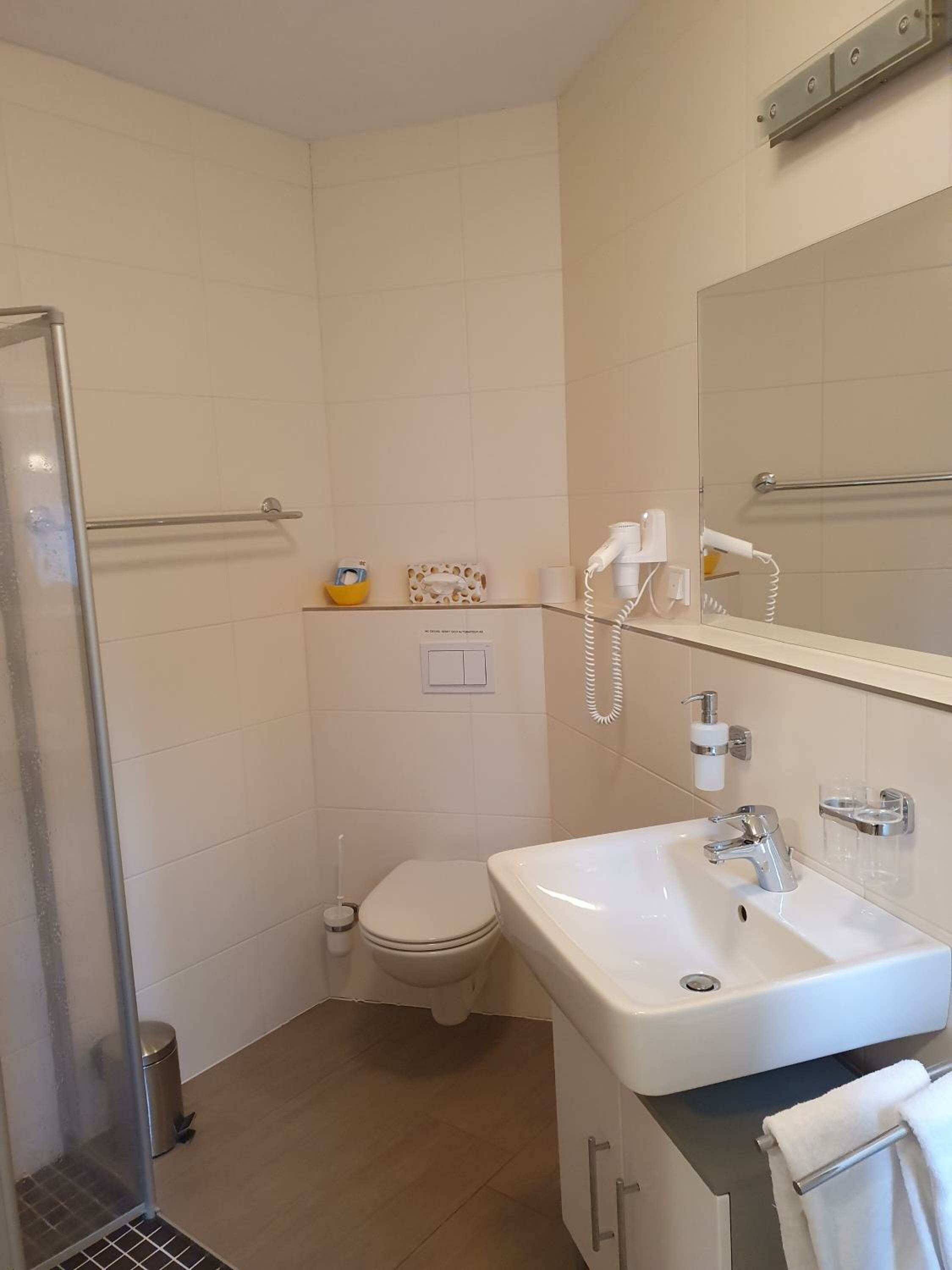 Single Room with Shower
