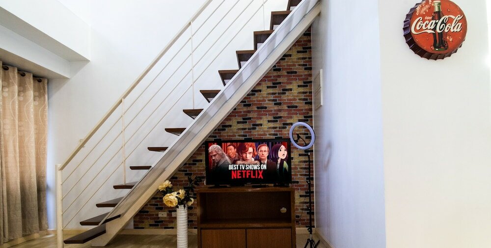 Luxury Loft, 1 Bedroom, Balcony, City View