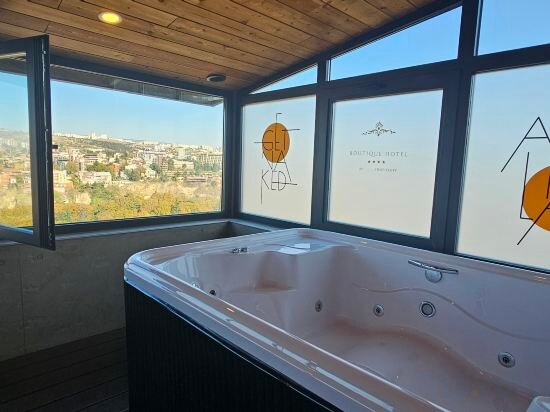 King Room With Spa Bath