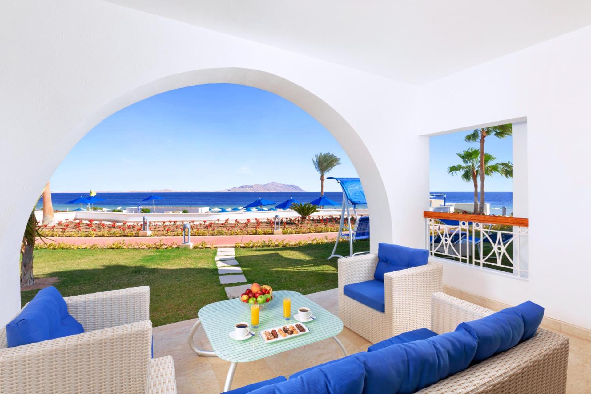 Villa - Beach Front