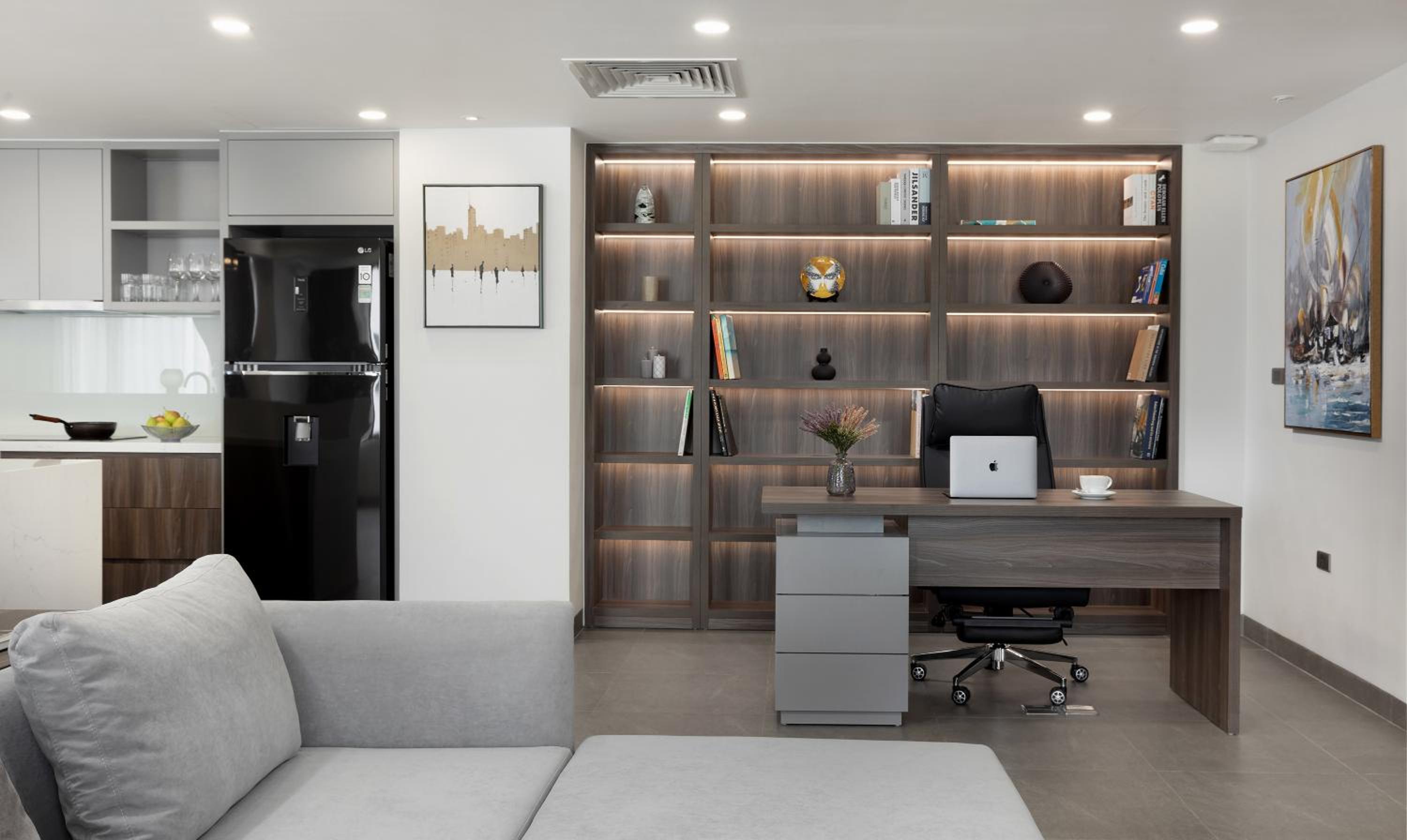 Executive Suite
