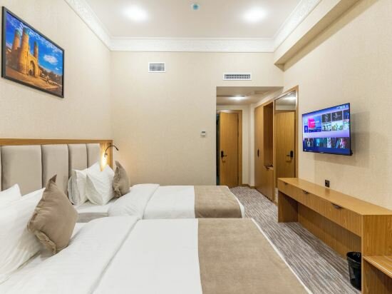 Deluxe Double / Twin Room With Balcony