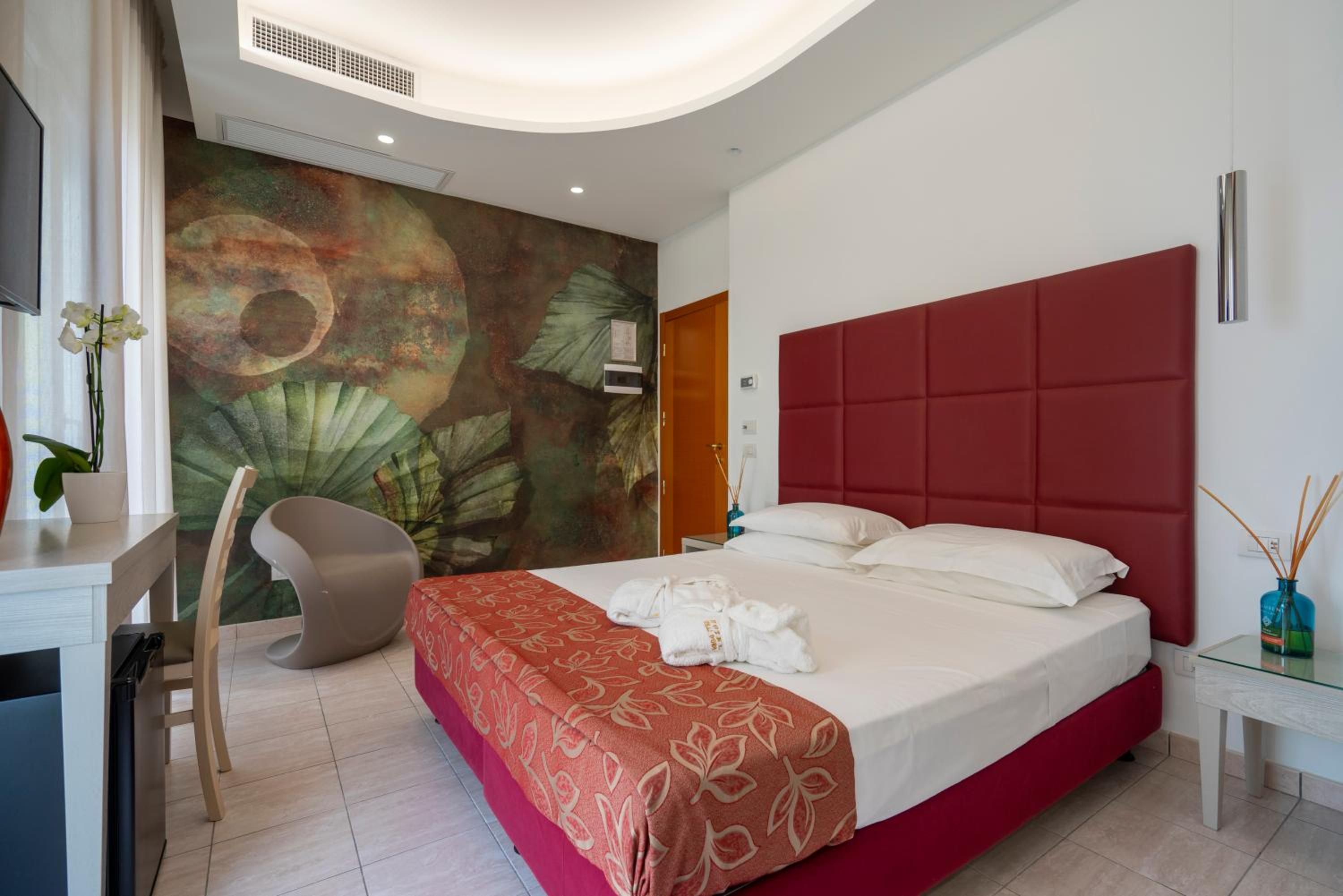 Deluxe Double Room with Sea View