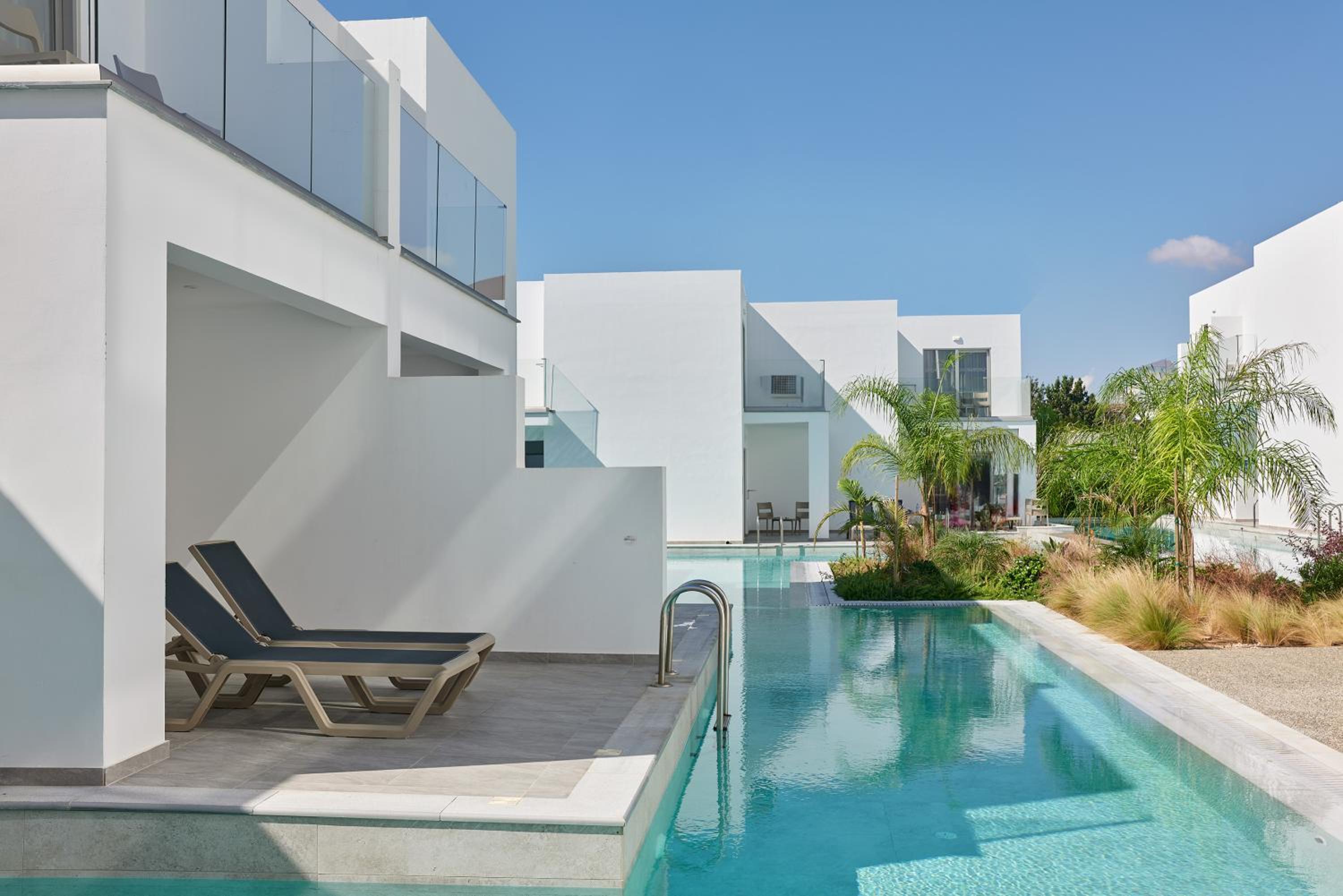 Superior Double Room Swim Up