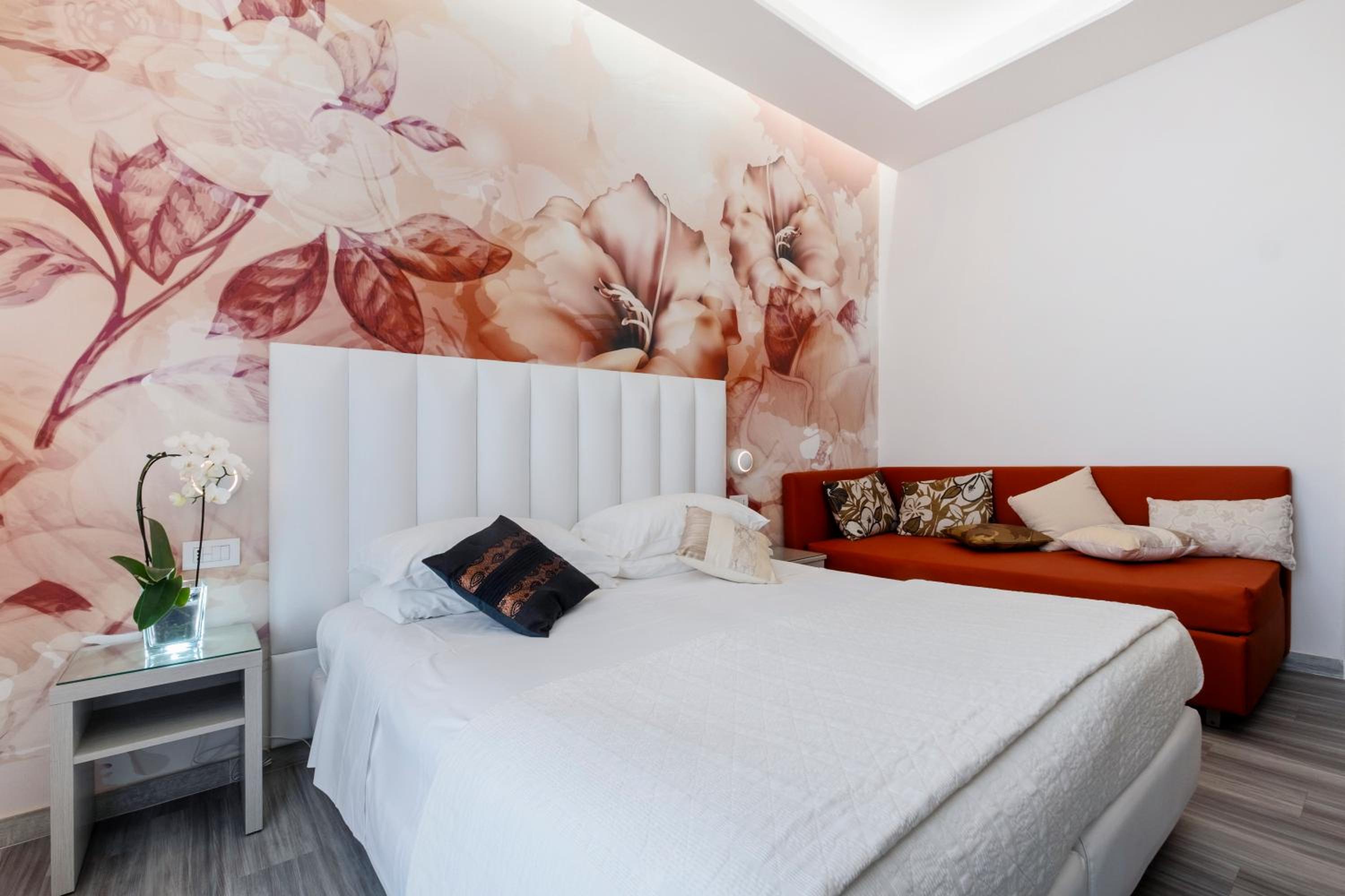Deluxe Triple Room with Sea View