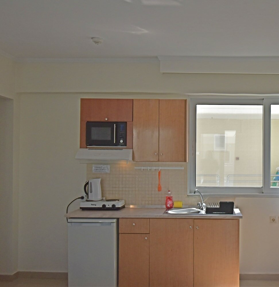 Panoramic Apartment, Pool View, Sea Facing