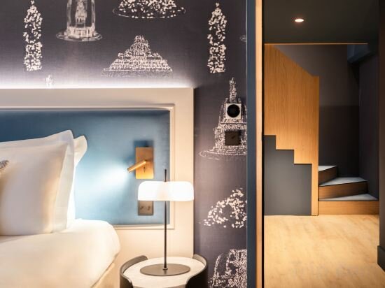 Eiffel Tower View Duplex Suite