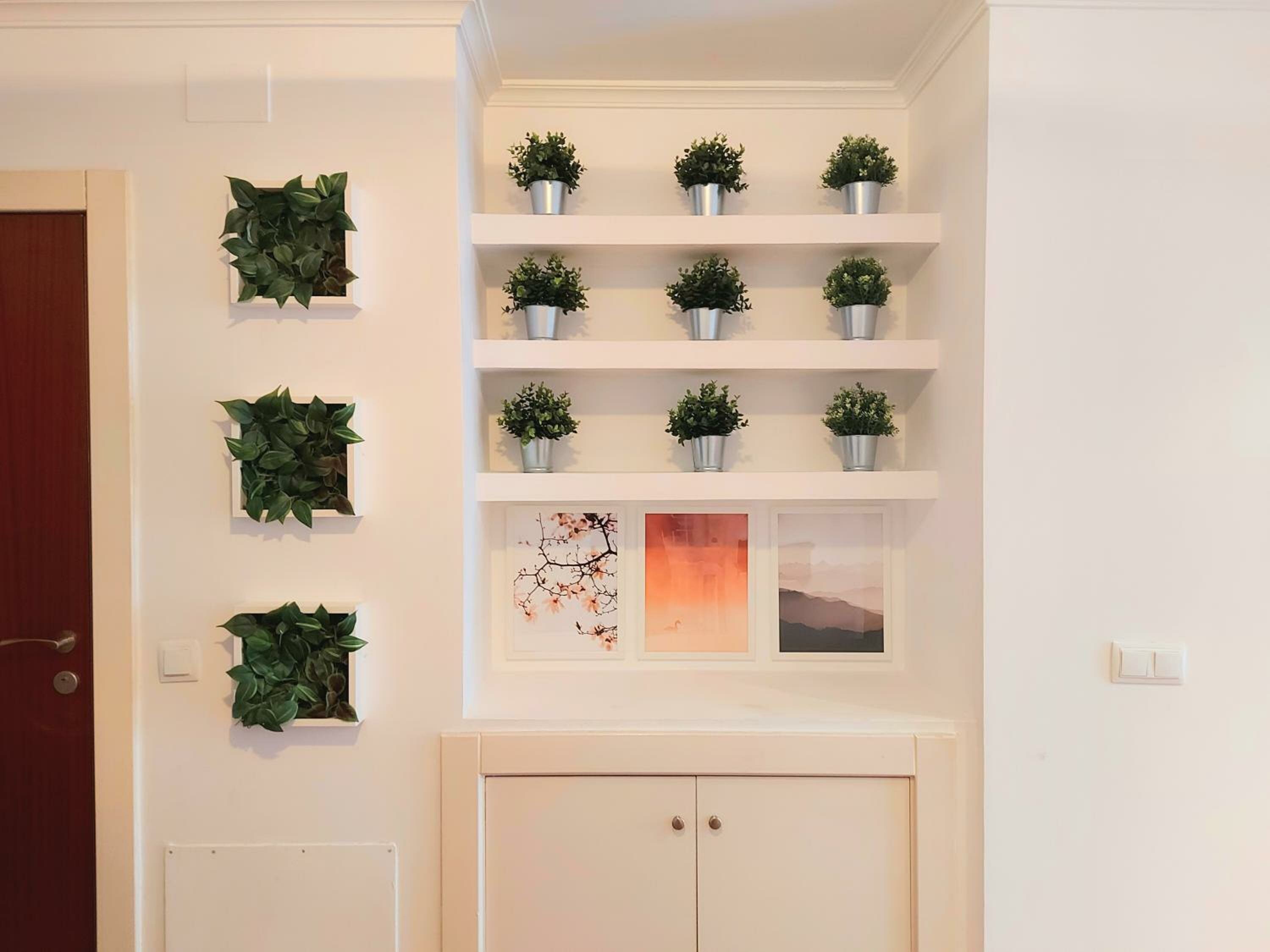 Apartment with Shower