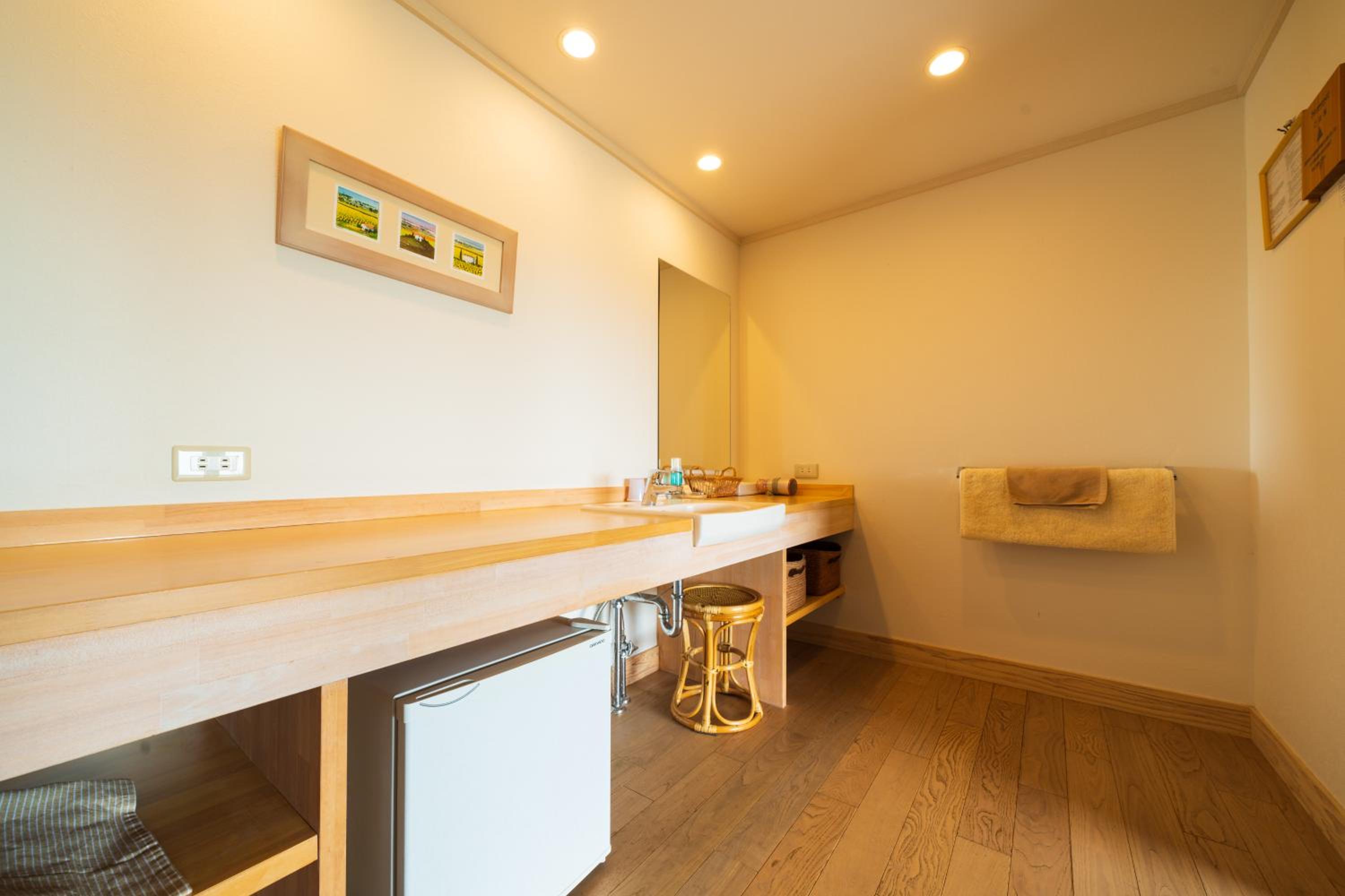 Twin Room with Private Bathroom