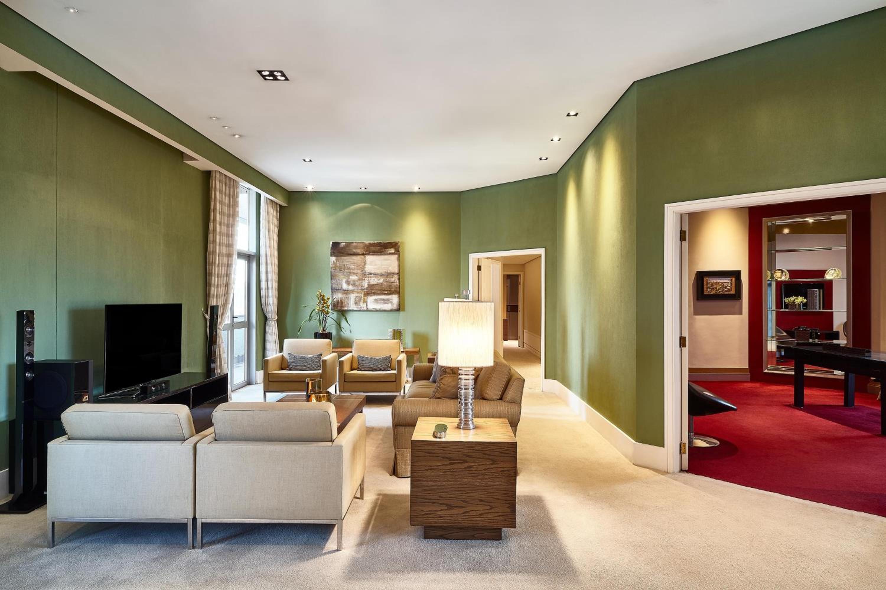 Two-Bedroom Presidential Suite