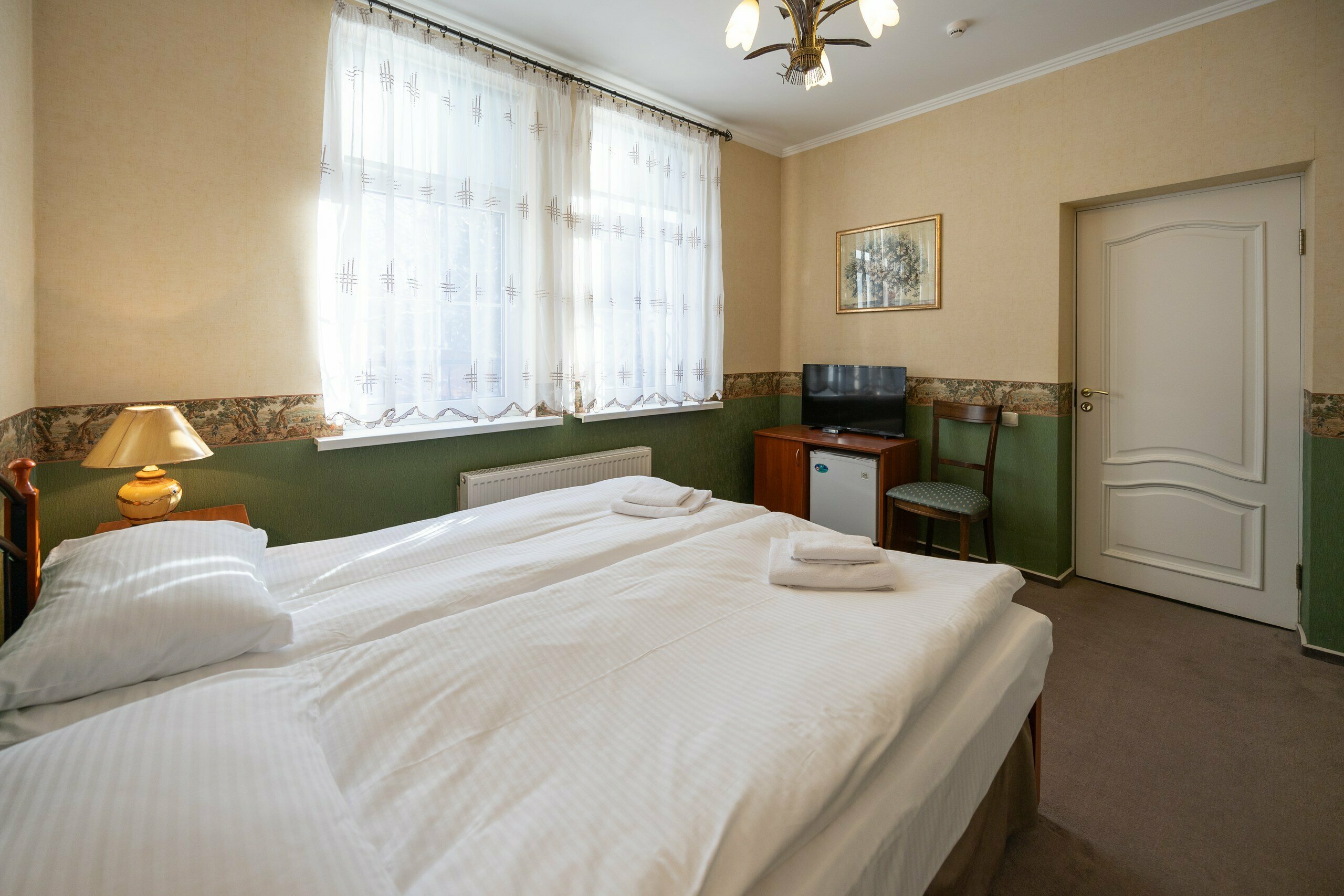 Двухместное размещение ( большая кровать)