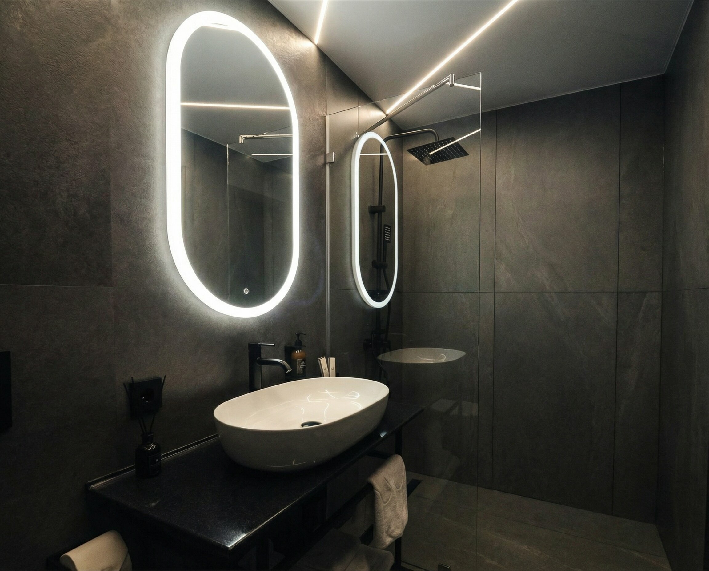 Зеркальный дом