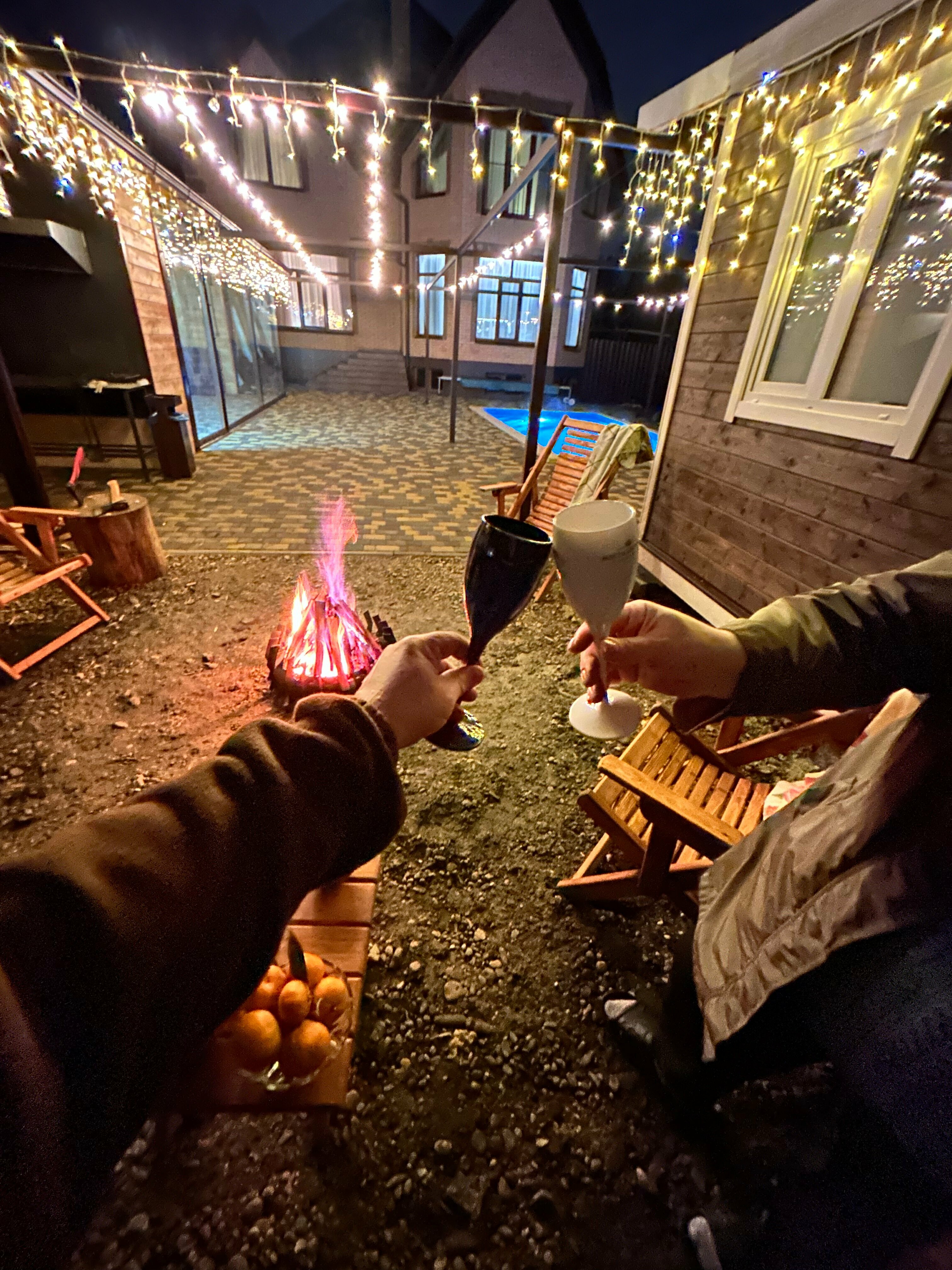 Дом с собственным бассейном