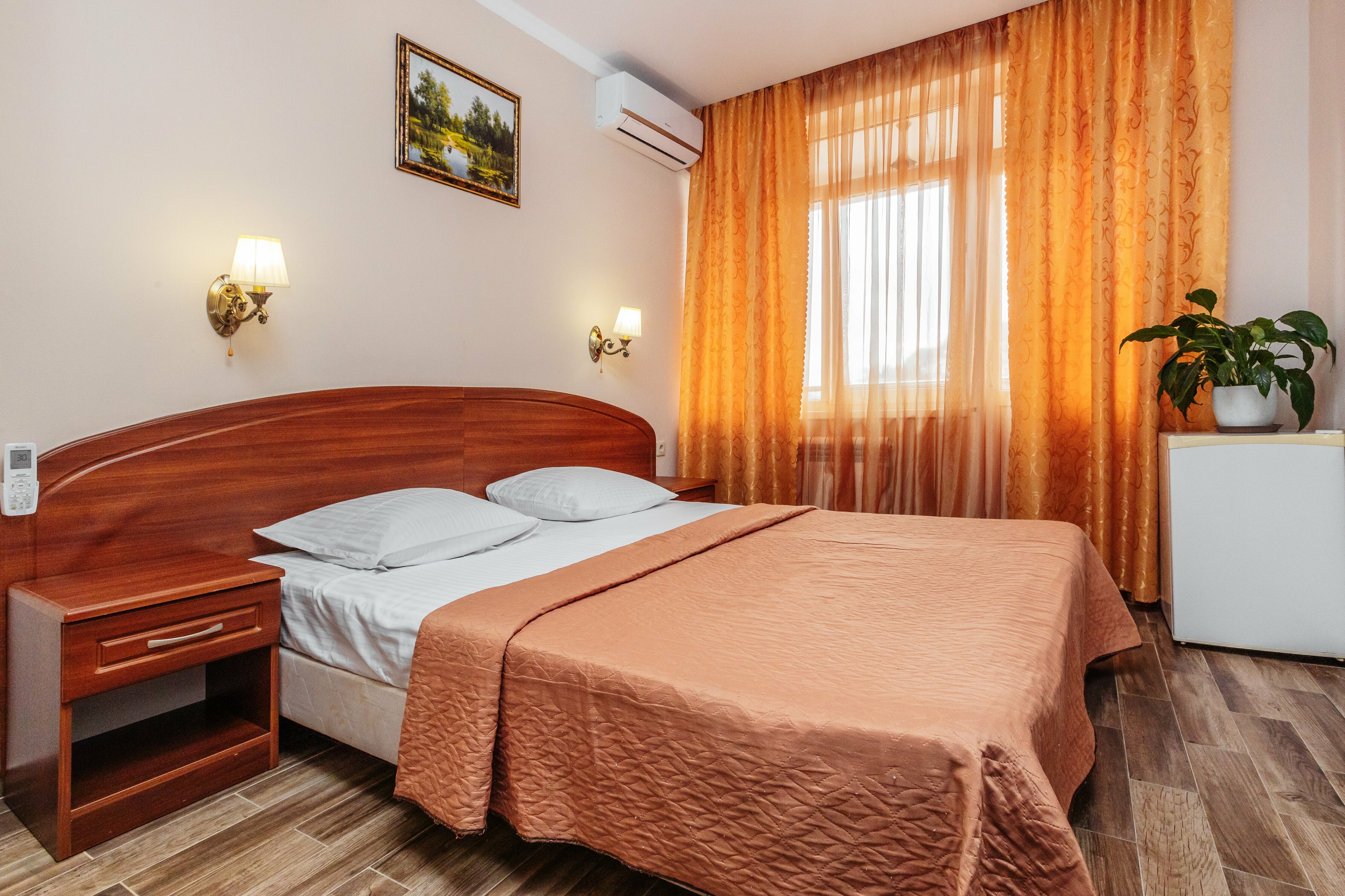 Двухместный номер с 1 кроватью или 2 отдельными кроватями и балконом