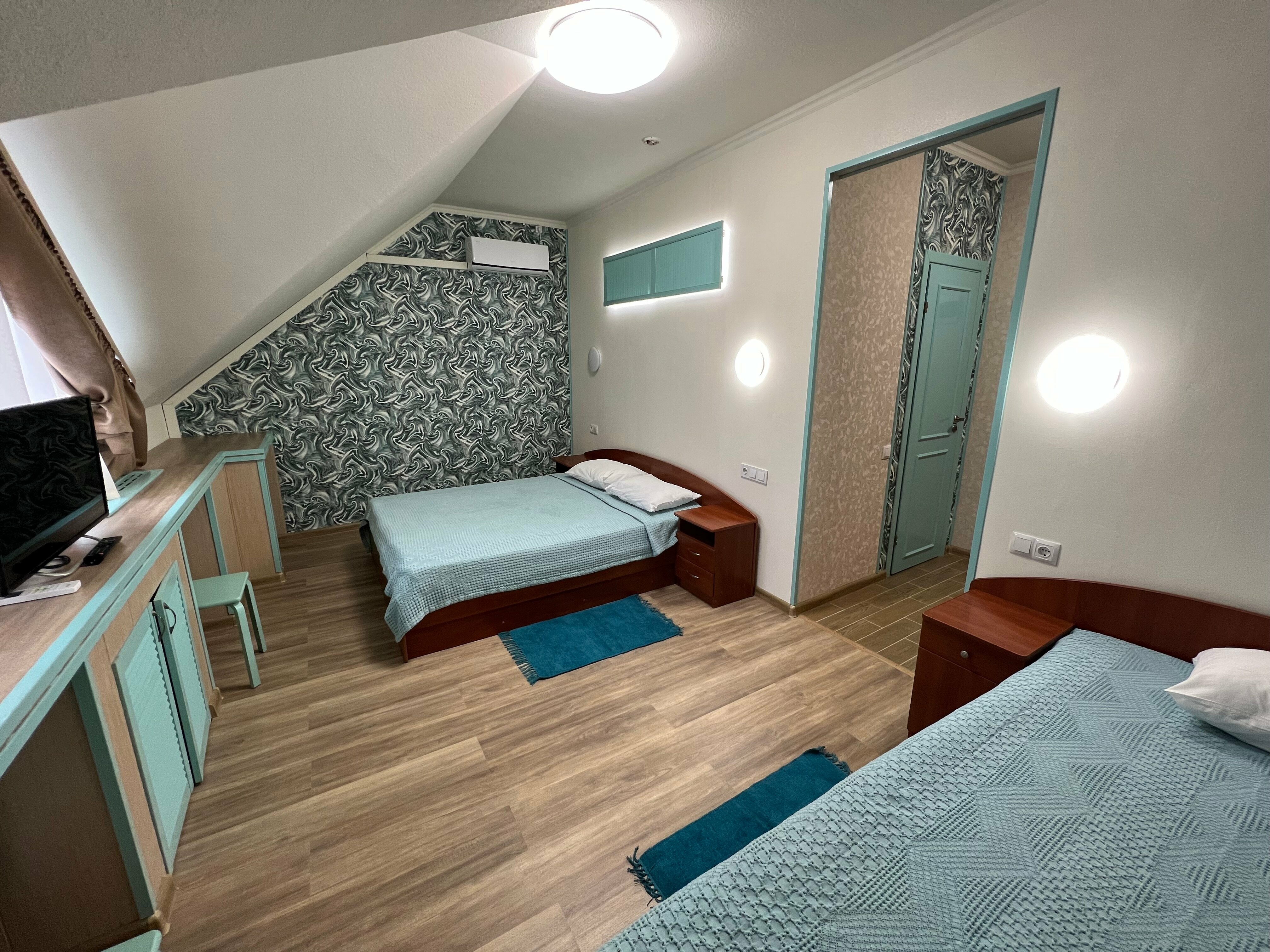 Семейный номер с душем