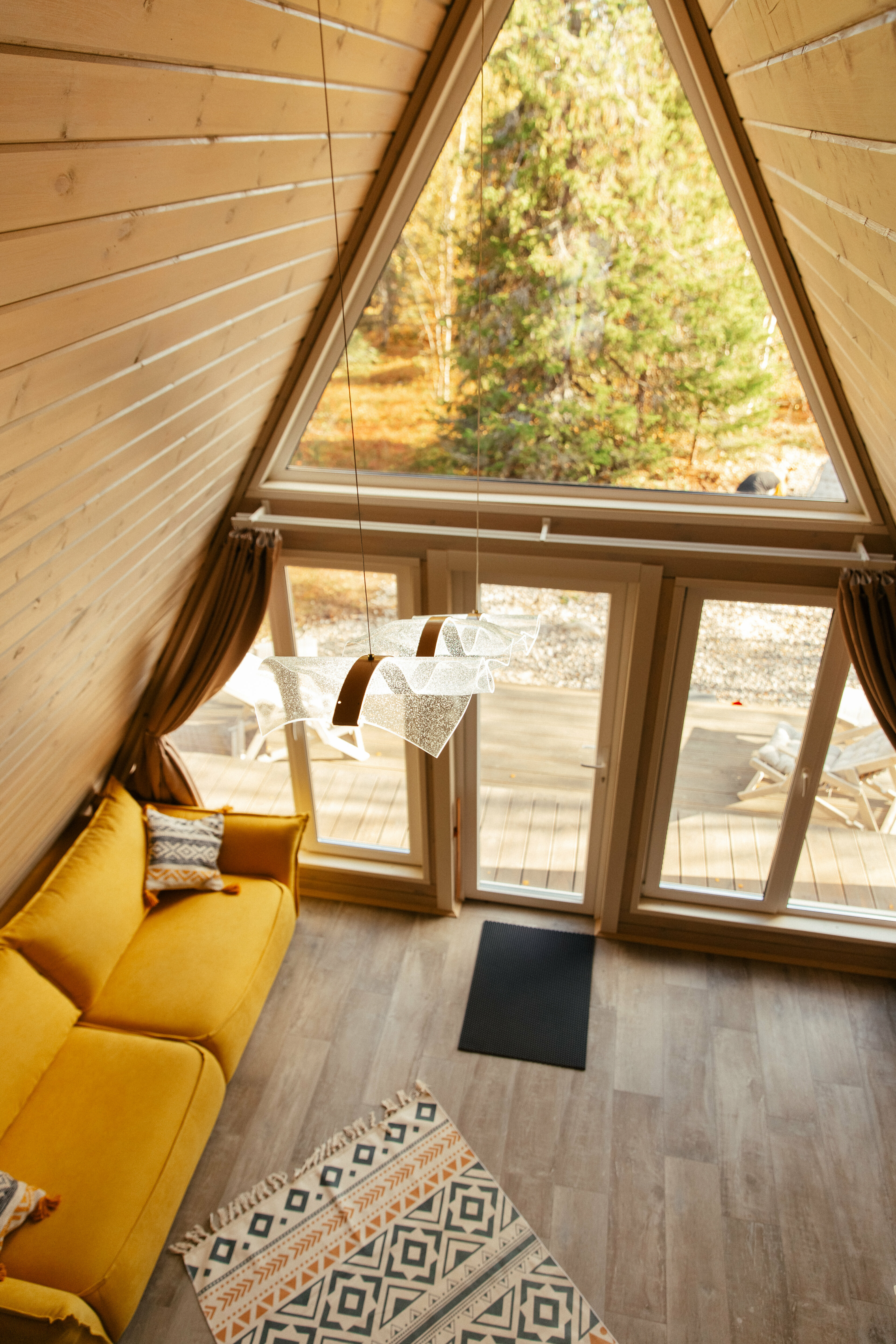 Коттедж с видом на лес