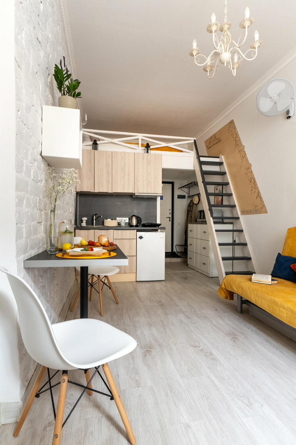 Улучшенный четырехместный номер