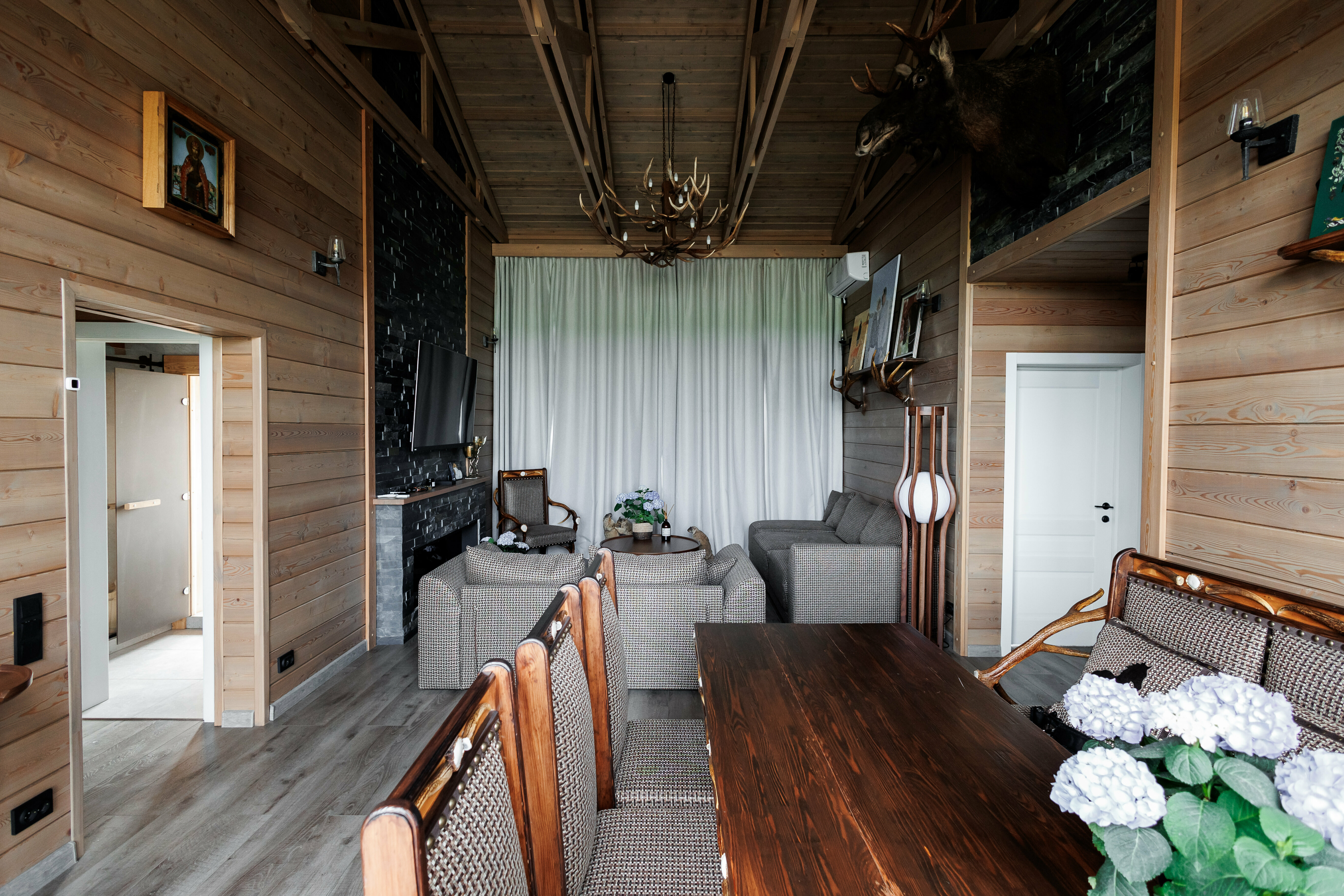 Коттедж Делюкс